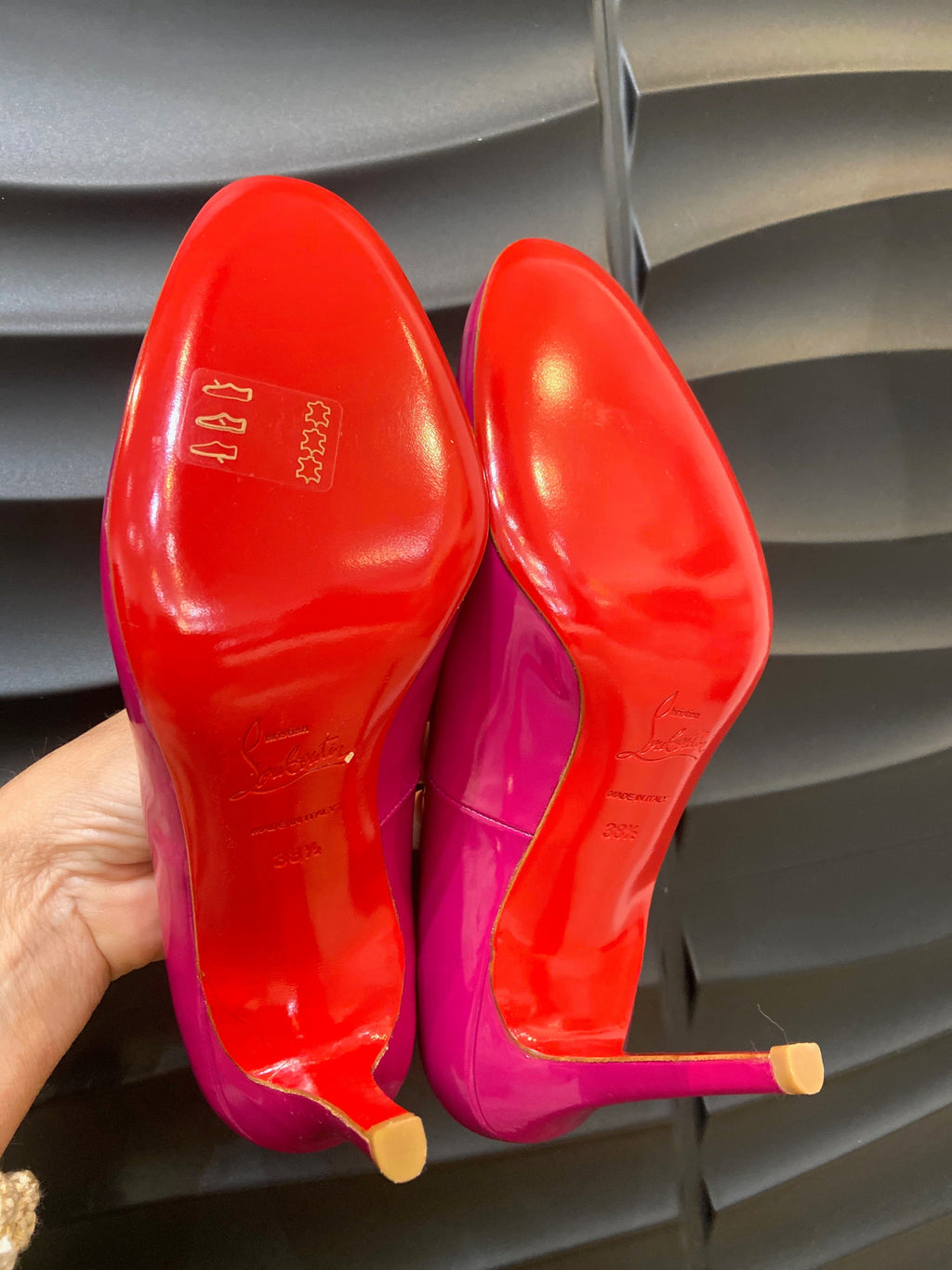 CHRISTIAN LOUBOUTIN FIFI CLASSIC 100MM PUMPS