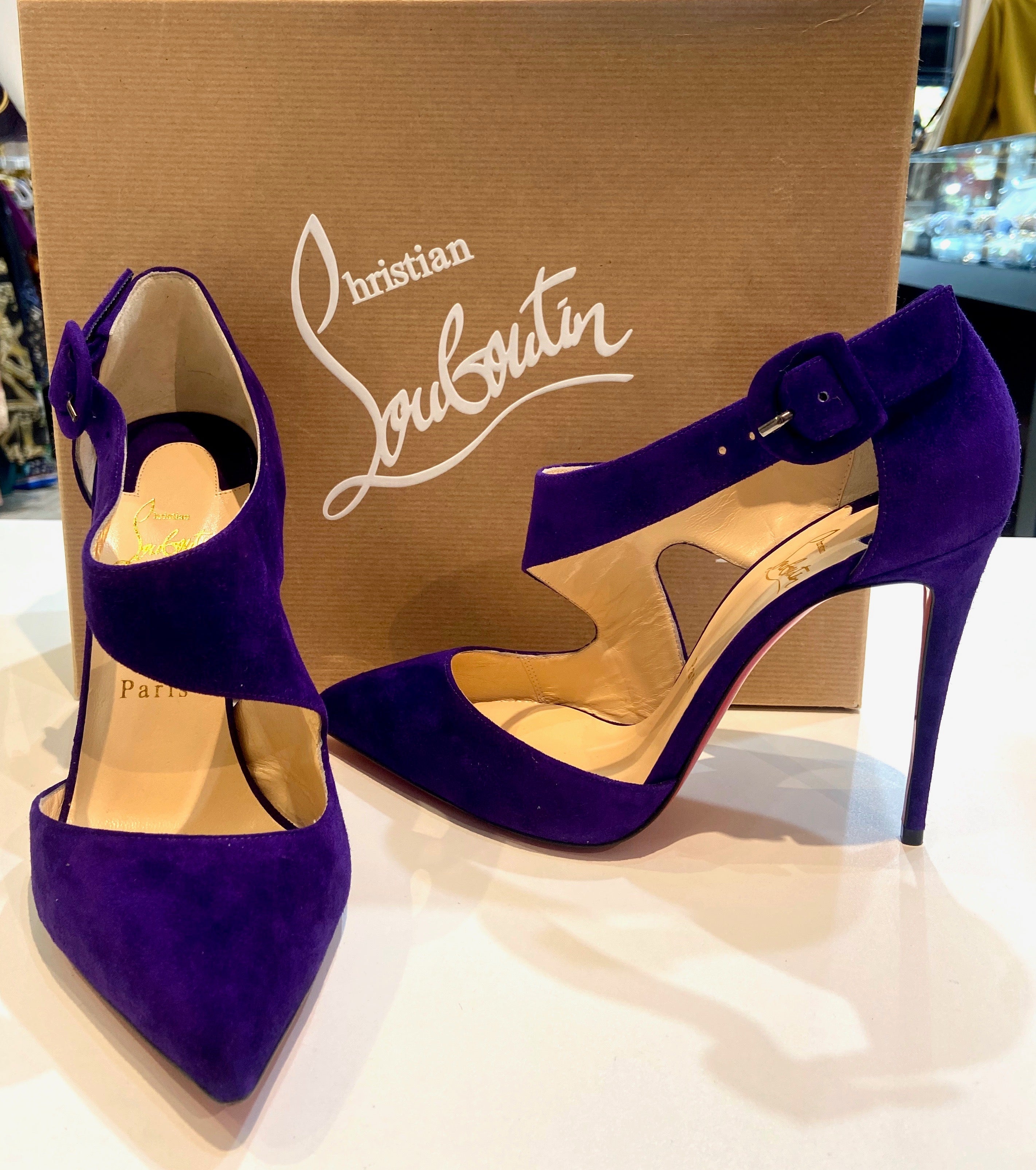 CHRISTIAN LOUBOUTIN SHARPETA SUEDE BUCKLE PUMPS