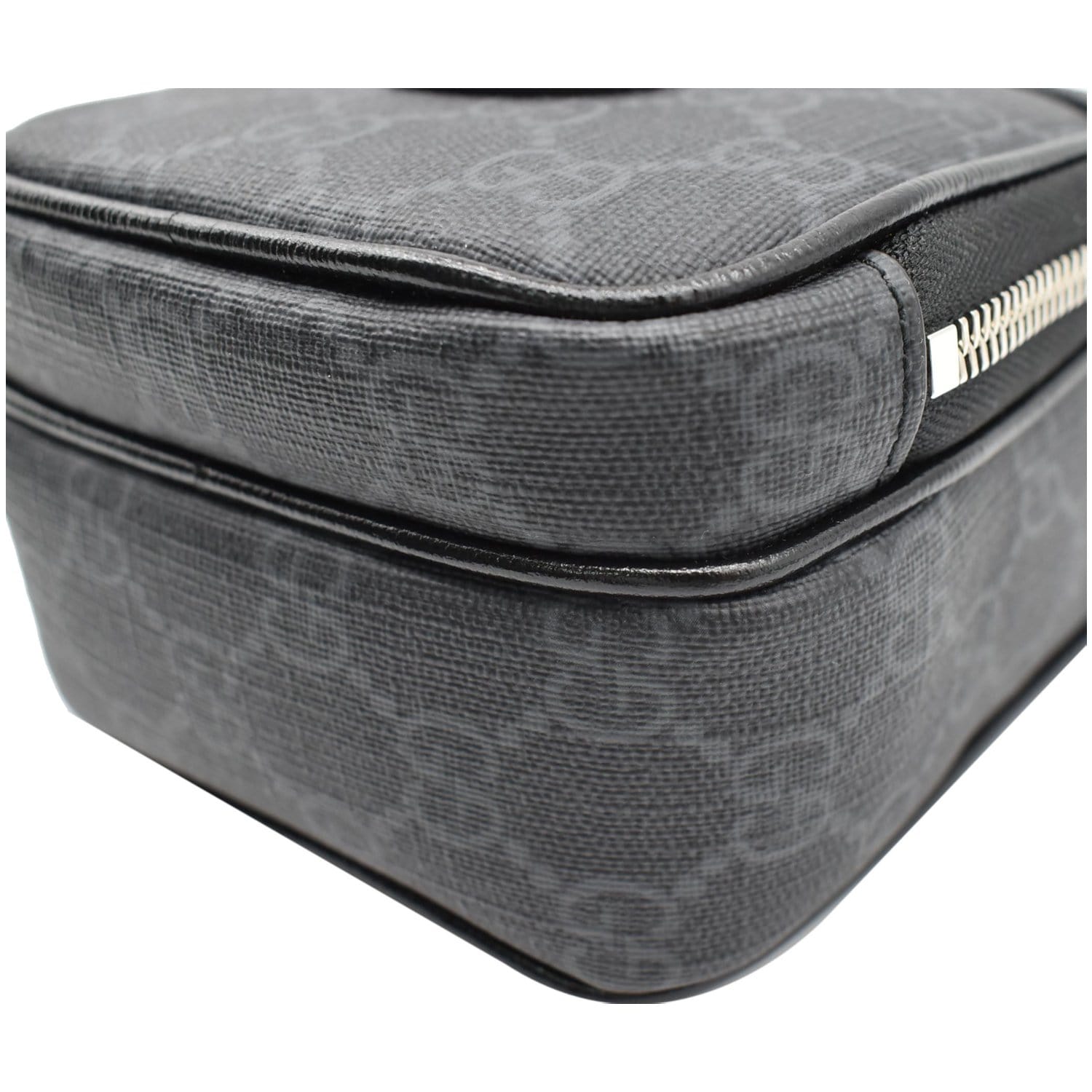 GUCCI Mini Interlocking G Supreme Canvas GG Crossbody Bag 672952 - 25% OFF