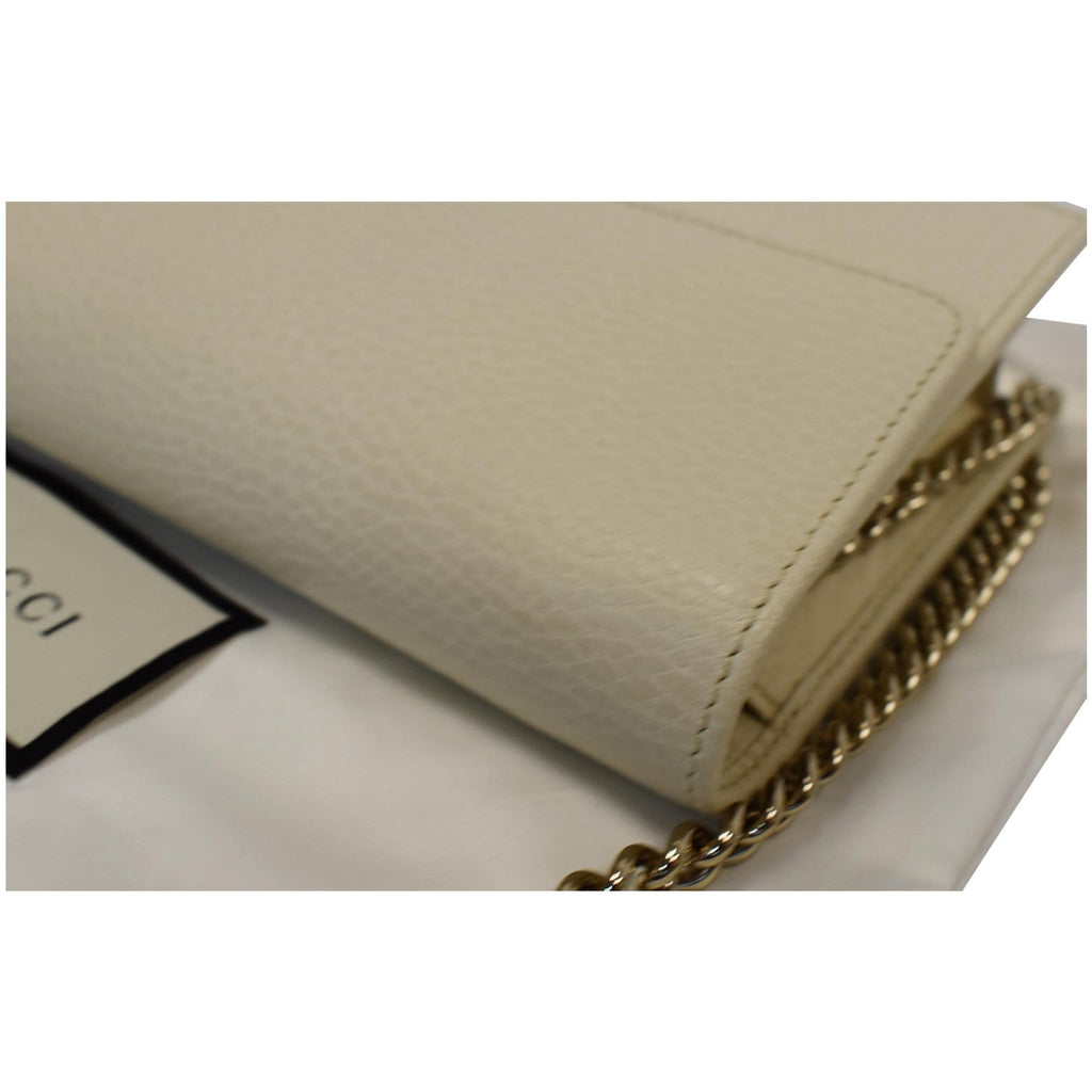 GUCCI GG Interlocking Pebbled Leather Crossbody Bag Ivory 615523