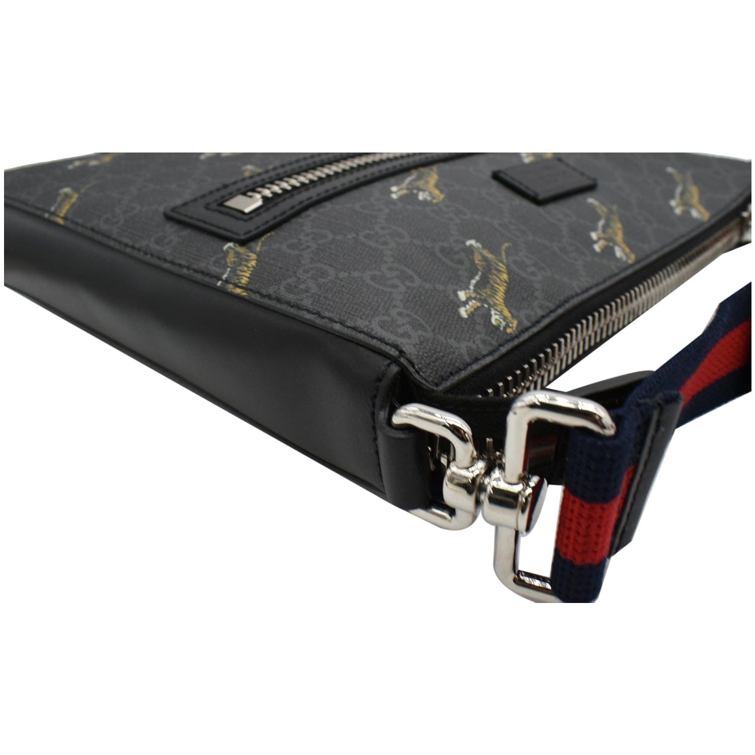 GUCCI Bestiary Tigers GG Supreme Square Messenger Bag Black 474137