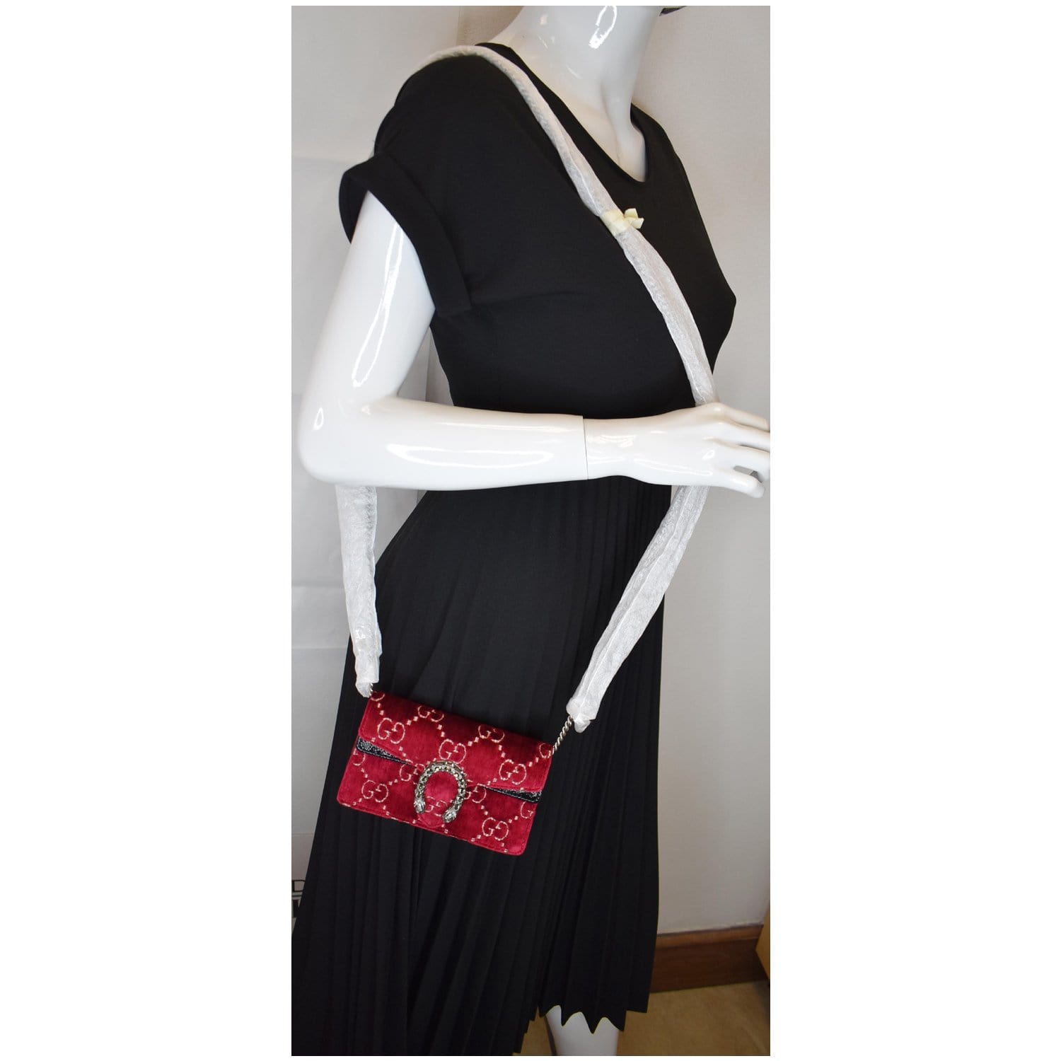GUCCI Dionysus Super Mini GG Velvet Shoulder Bag Red 476432