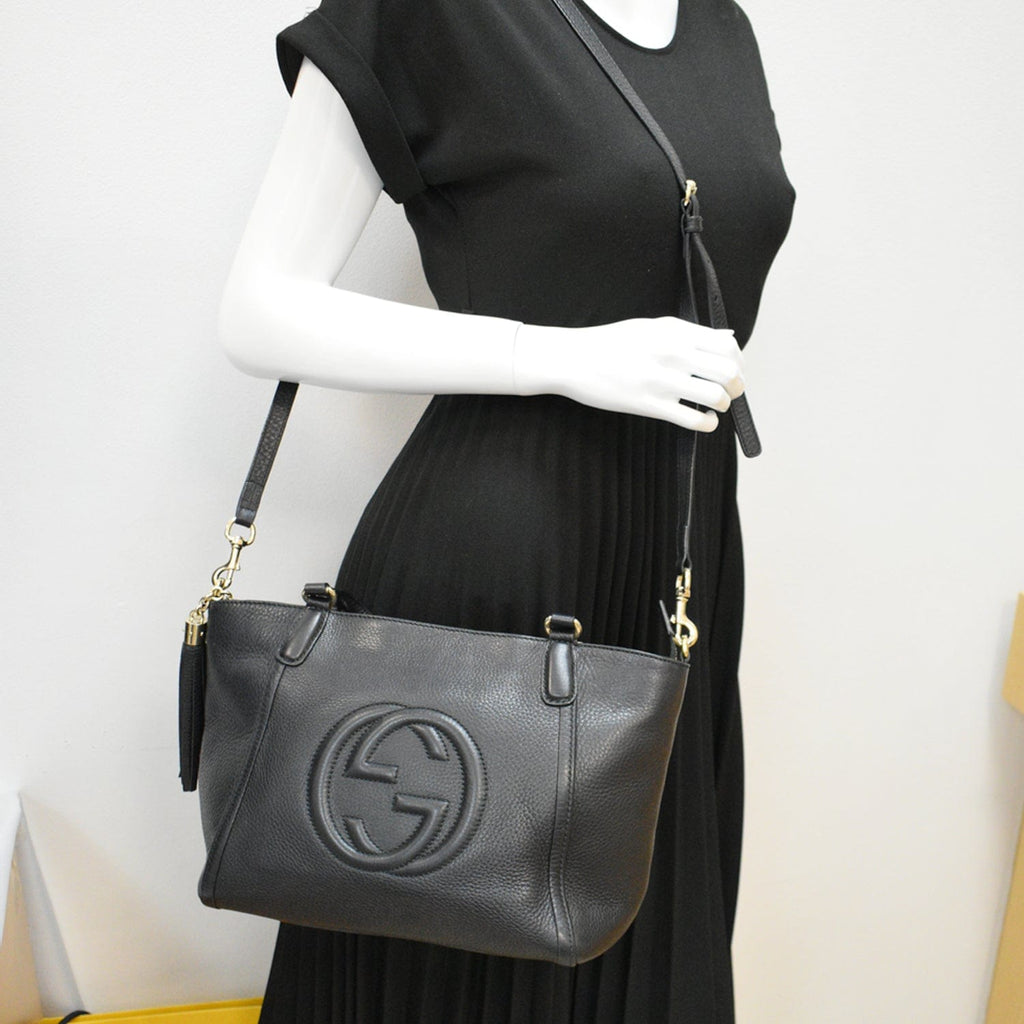 GUCCI Soho Tassel Pebbled Leather Top Handle Crossbody Bag Black 369176