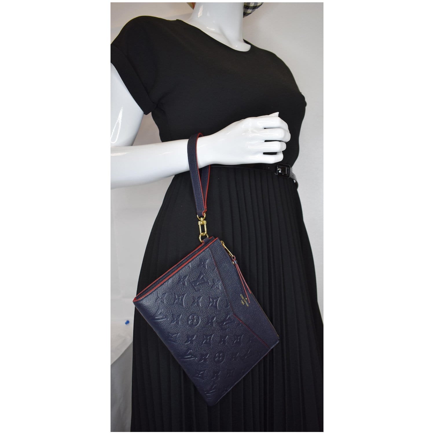 LOUIS VUITTON Melanie MM Monogram Empreinte Clutch Bag Black