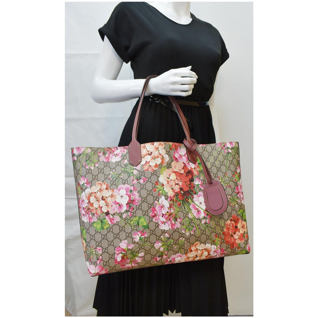 GUCCI Blooms Reversible Floral GG Canvas Tote Bag Multicolor 368571