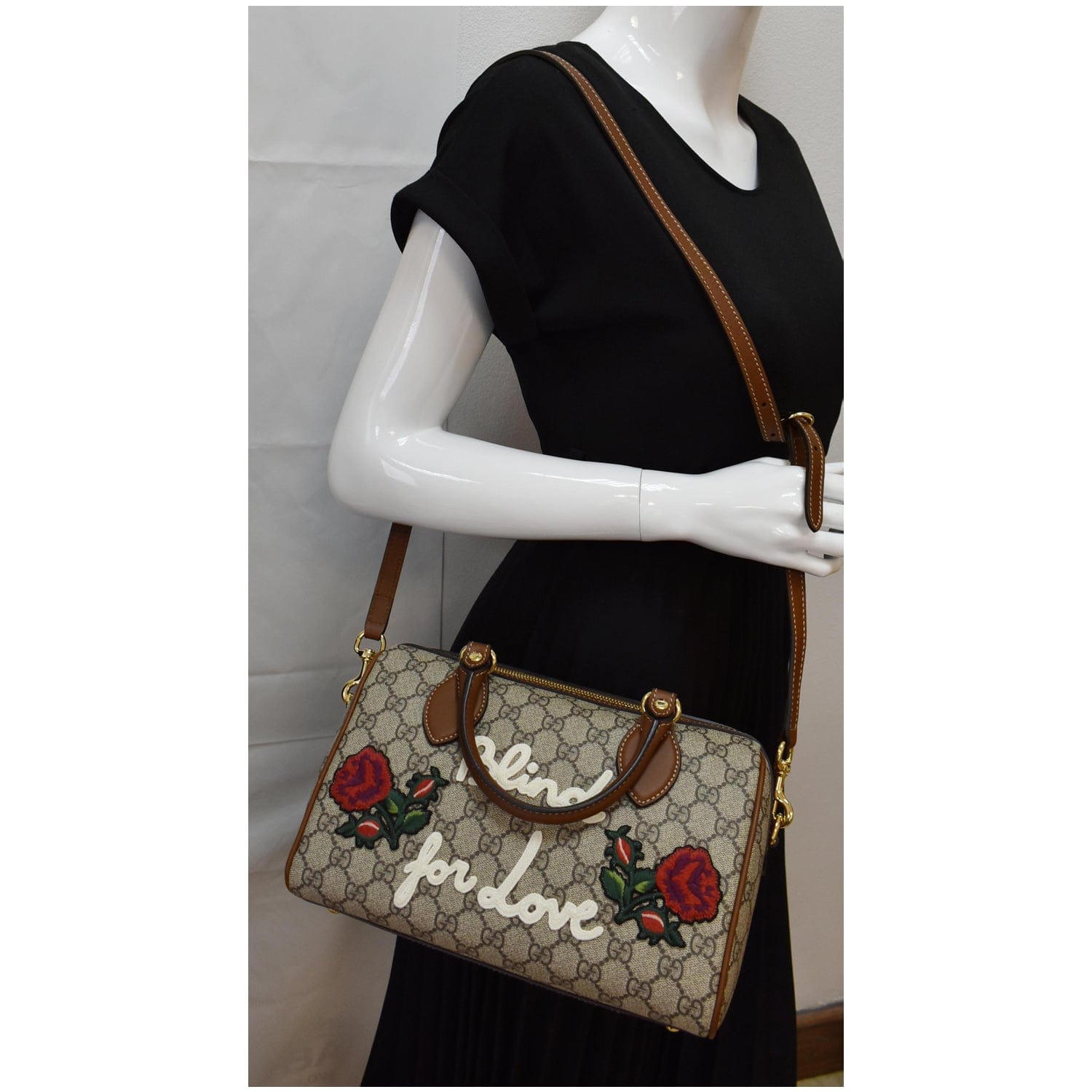 GUCCI Blind for Love Embroidered GG Supreme Canvas Boston Bag Maple Brown 409529