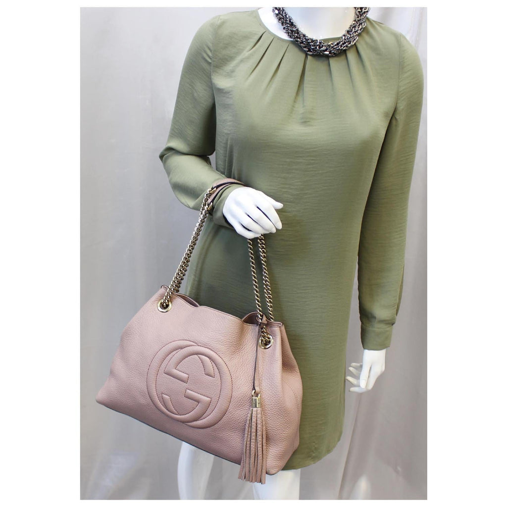 GUCCI Soho Pebbled Leather Chain Shoulder Bag