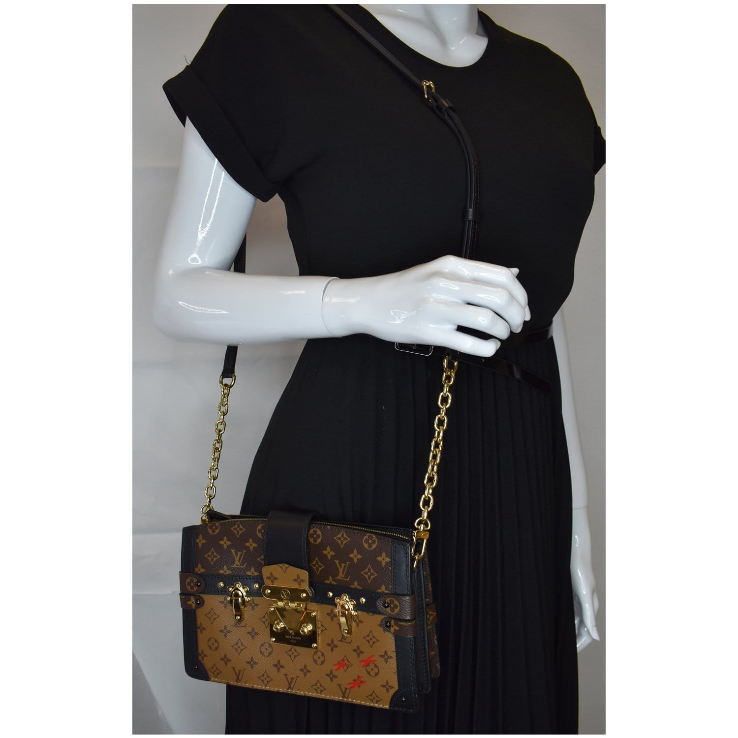 LOUIS VUITTON Petit Soft Malle Reverse Monogram Clutch Shoulder Bag Brown