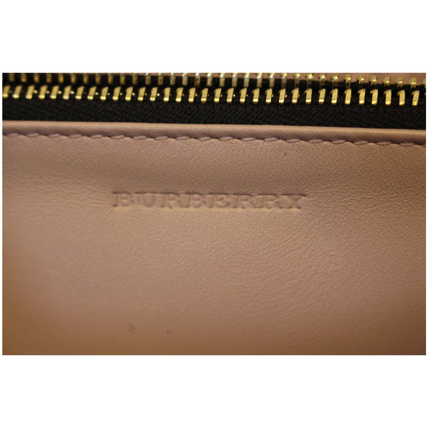 BURBERRY Signature Grain Madison Small Clutch Bag