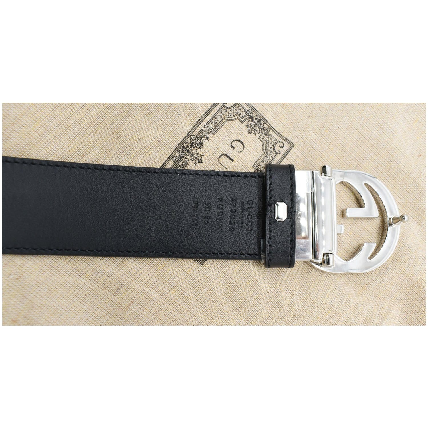 GUCCI Reversible GG Supreme Leather Belt Beige/Black 473030 Size 90.36