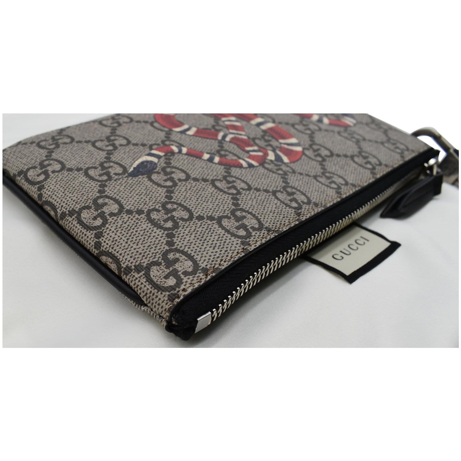 GUCCI Kingsnake Print GG Supreme Canvas Pouch Wristlet Beige 597556