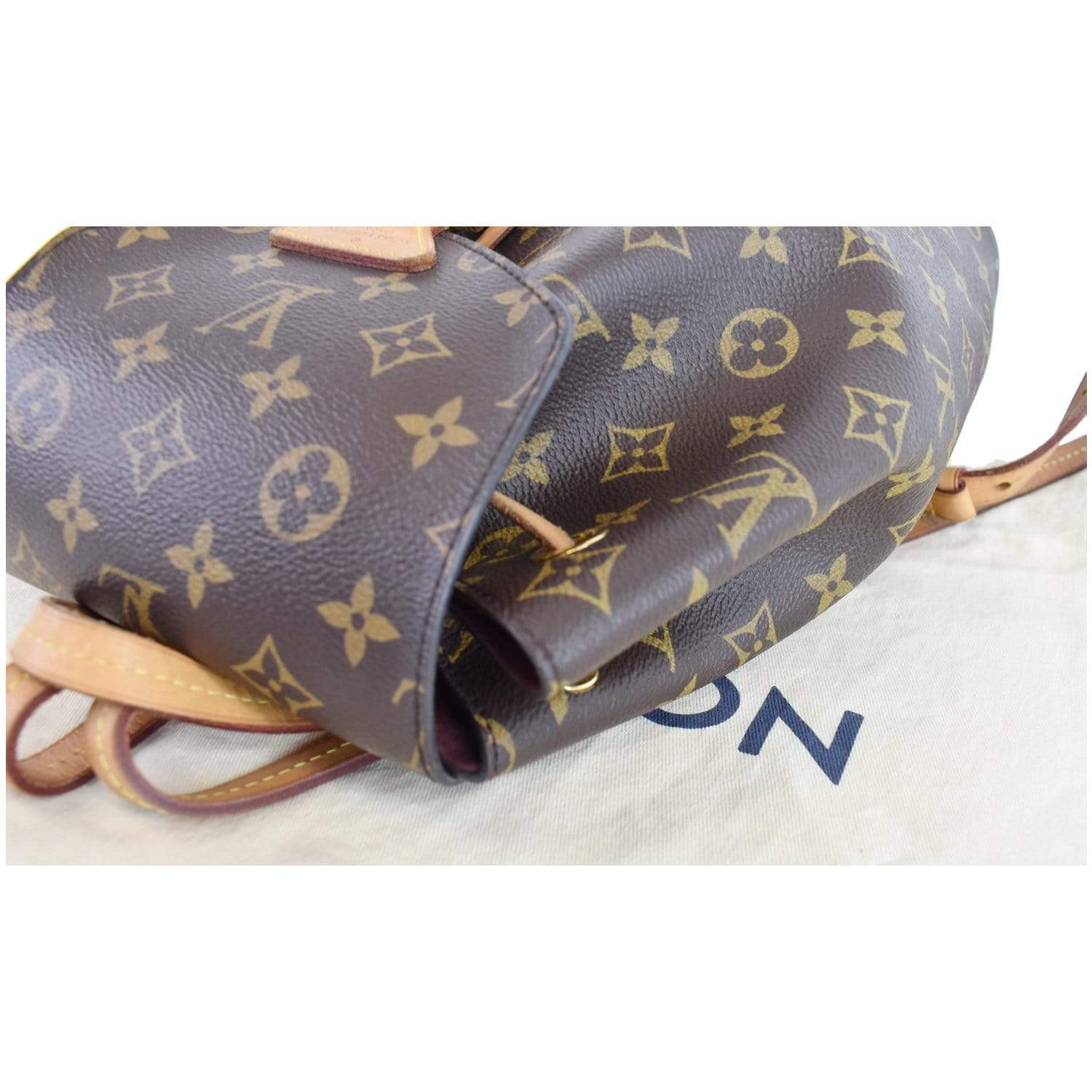 LOUIS VUITTON Montsouris NM Monogram Canvas Backpack Bag Brown