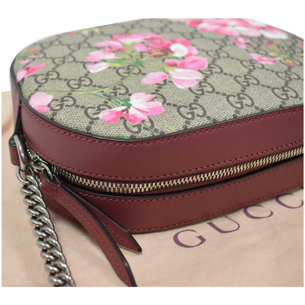 GUCCI GG Supreme Monogram Blooms Print Mini Chain Crossbody Bag Beige