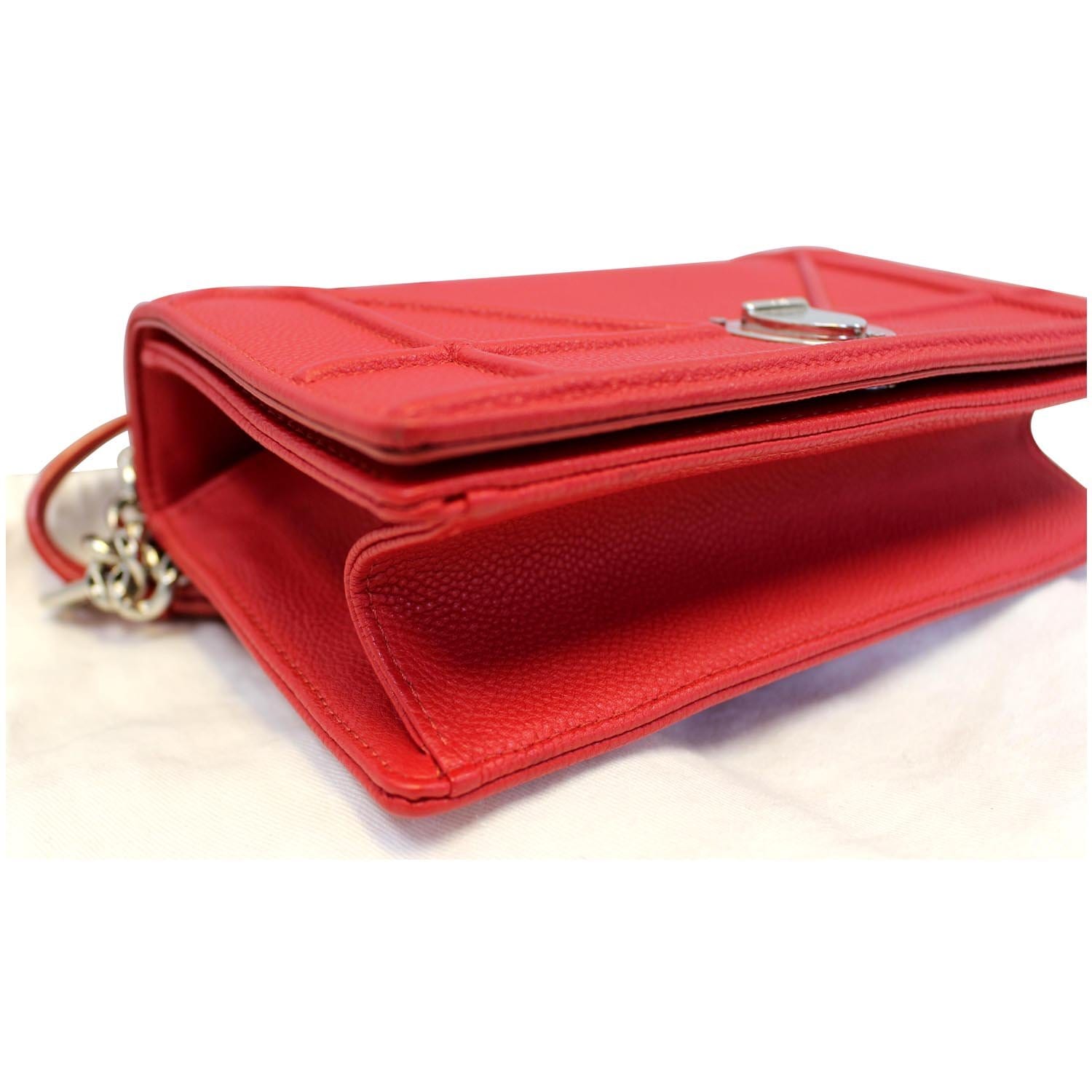 CHRISTIAN DIOR Diorama Flap Red Grained Leather Small Shoulder Bag