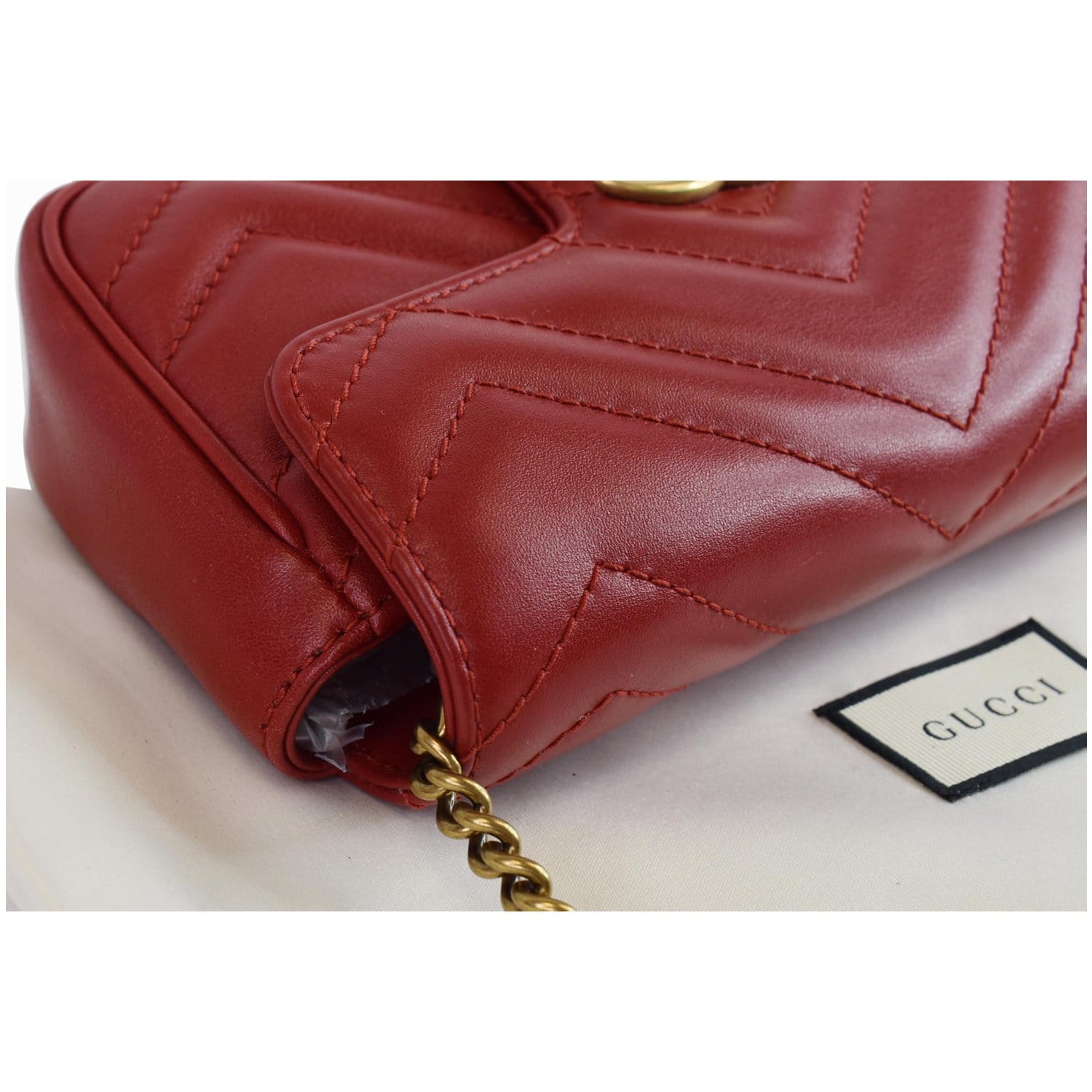 GUCCI GG Marmont Matelasse Leather Super Mini Crossbody Bag Red