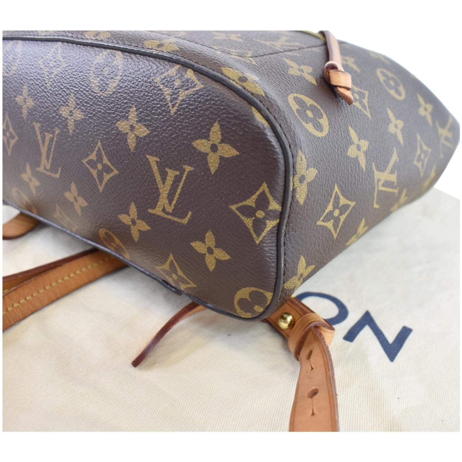 LOUIS VUITTON Montsouris NM Monogram Canvas Backpack Bag Brown