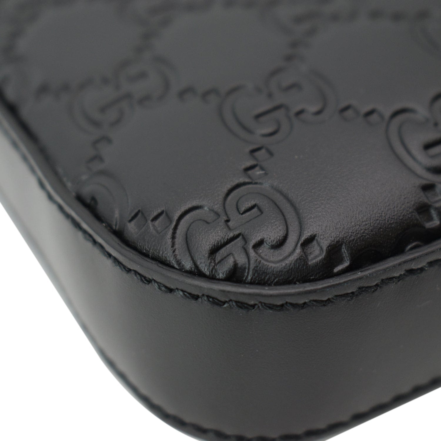 GUCCI GG Signature Leather Black Messenger Bag 406410
