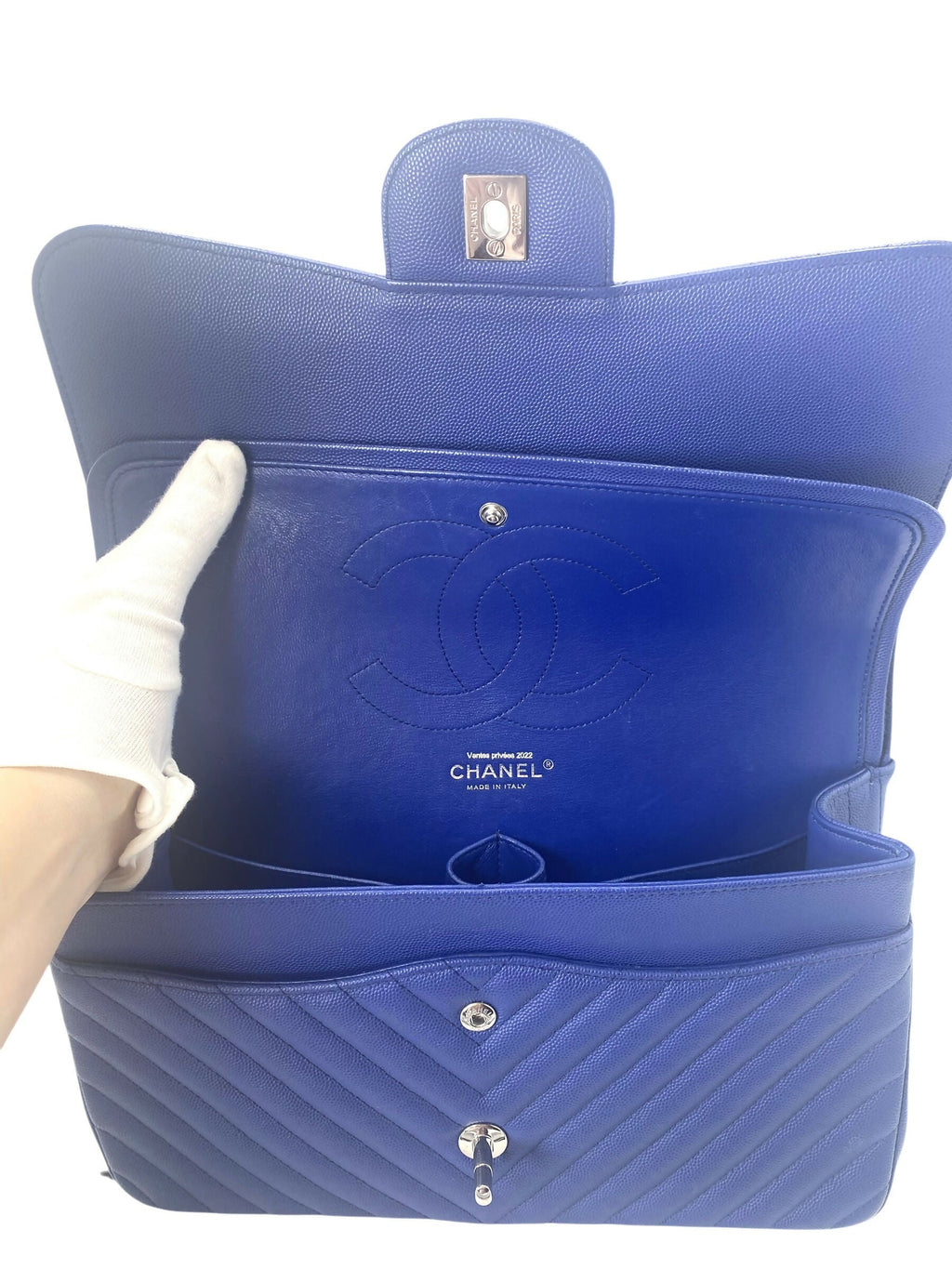 Chanel 2019 Bright Blue Caviar Chevron Quilted Jumbo Double Flap Timeless Classic Bag SHW