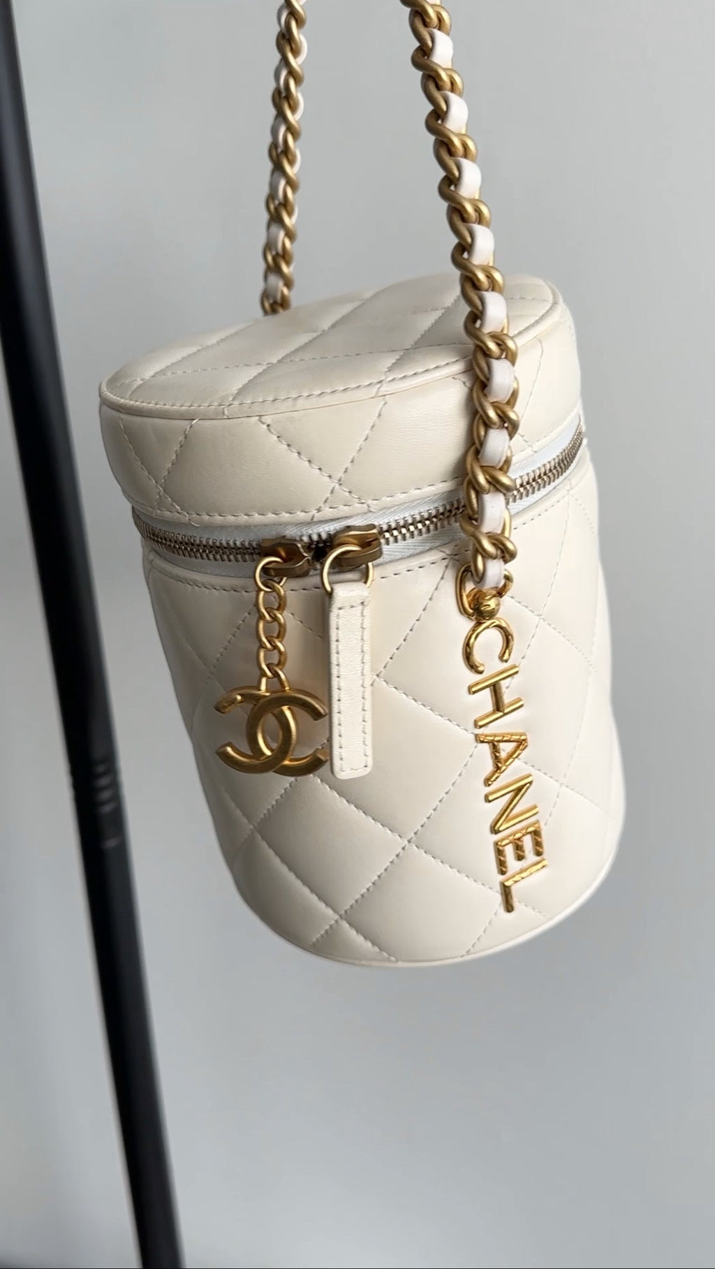 Chanel White Quilted Leather Side Note Vanity Bag
