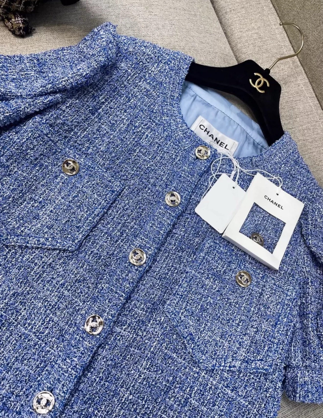 Chanel 24P Blue tweed igan