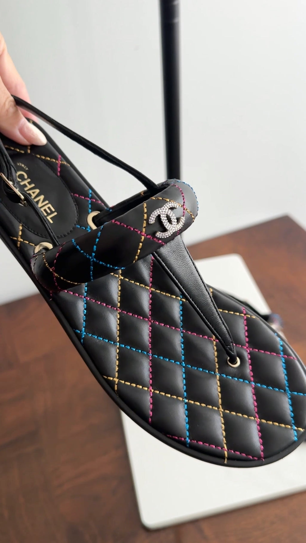 Chanel 21K Black Multi Quilt Thong CC Sandal - 40