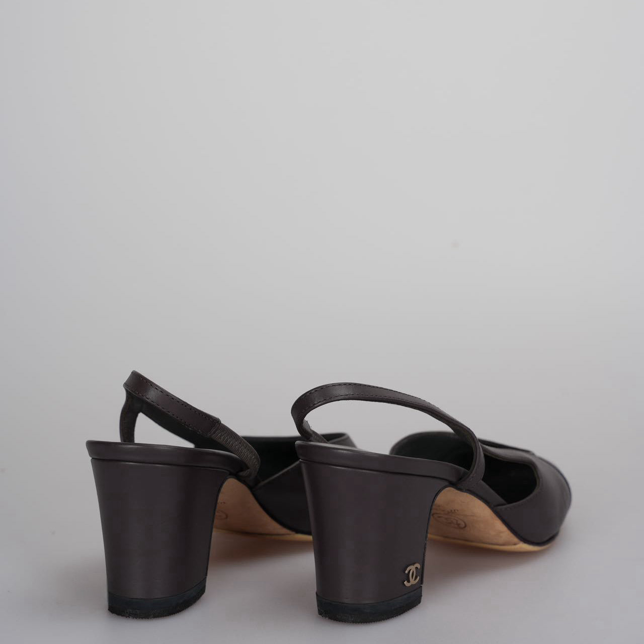 Chanel Black Brown Slingback Pumps with CC logo 35