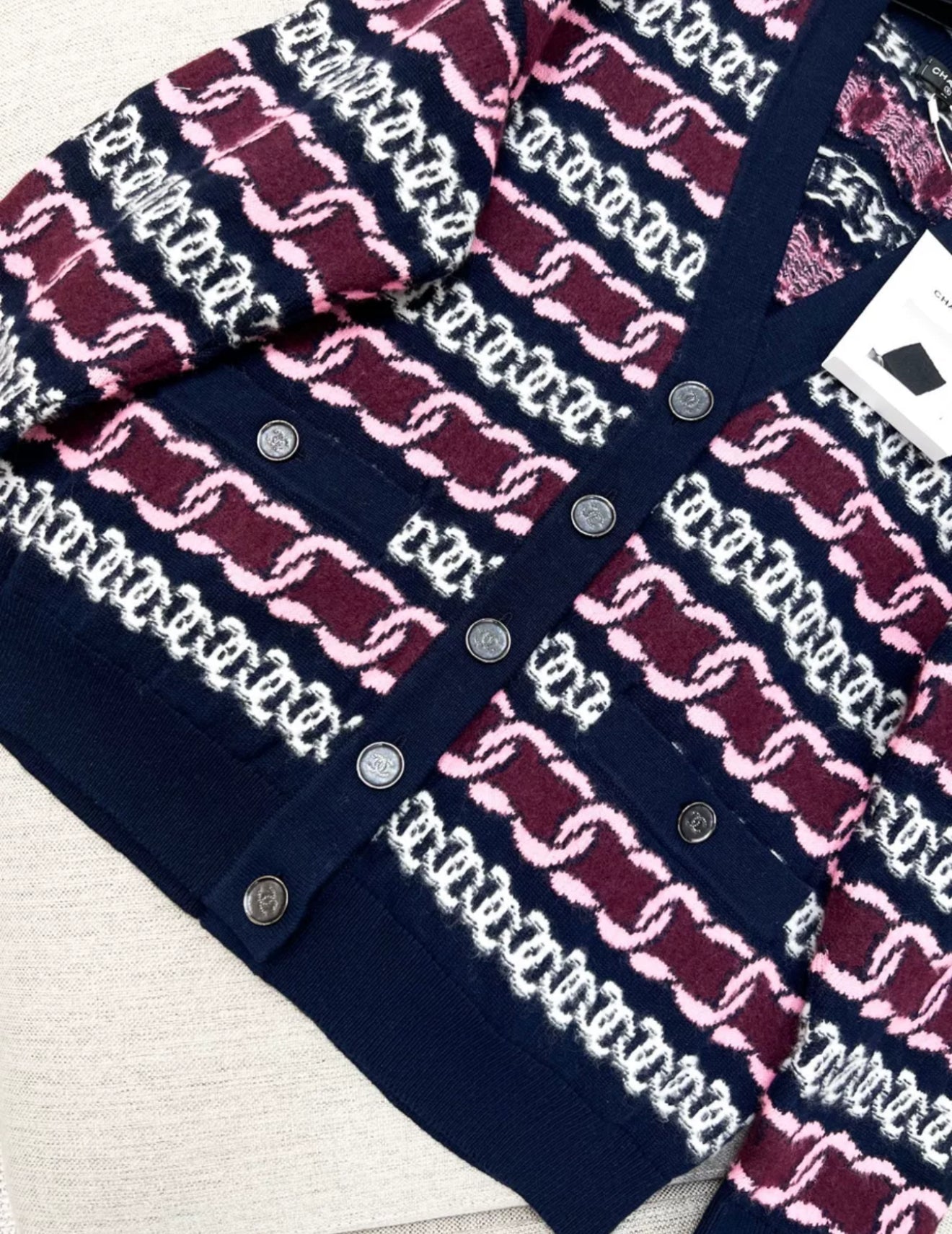Chanel 23B Navy blue & Burgundy igan