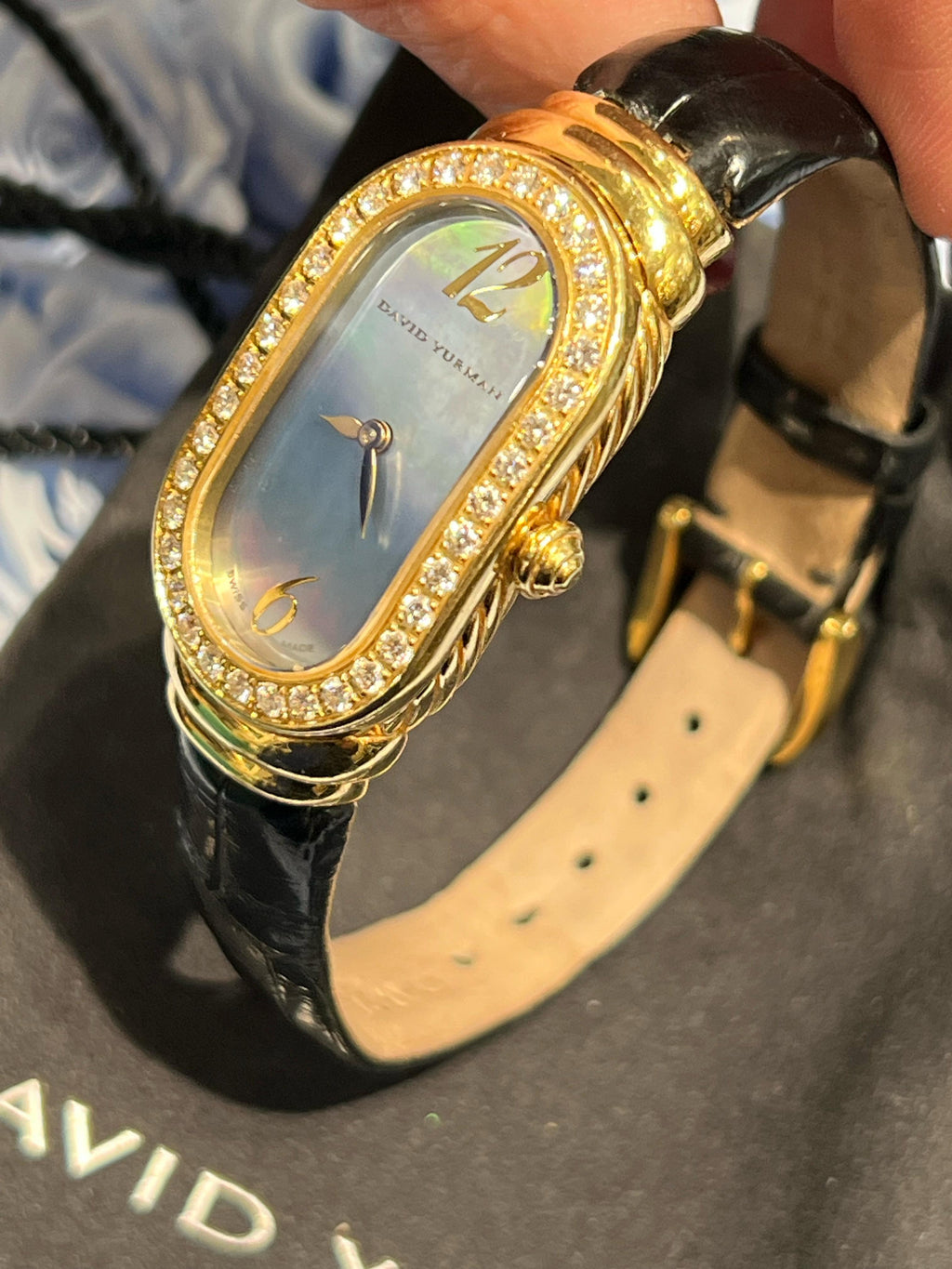 DAVID YURMAN 18K GOLD MADISON DIAMOND BEZEL WATCH