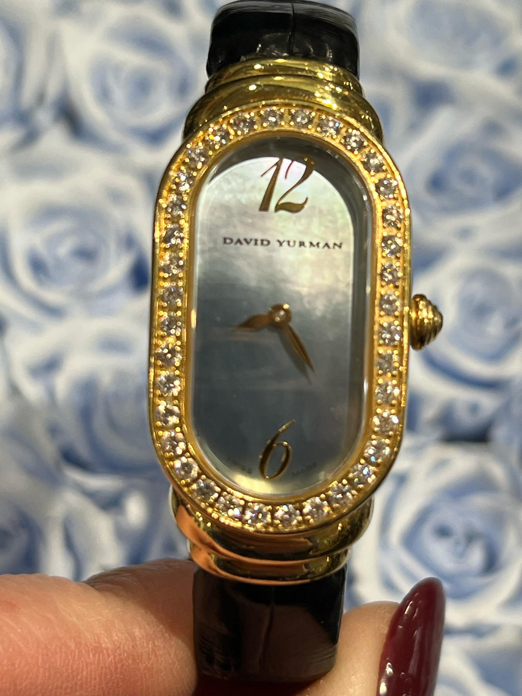 DAVID YURMAN 18K GOLD MADISON DIAMOND BEZEL WATCH