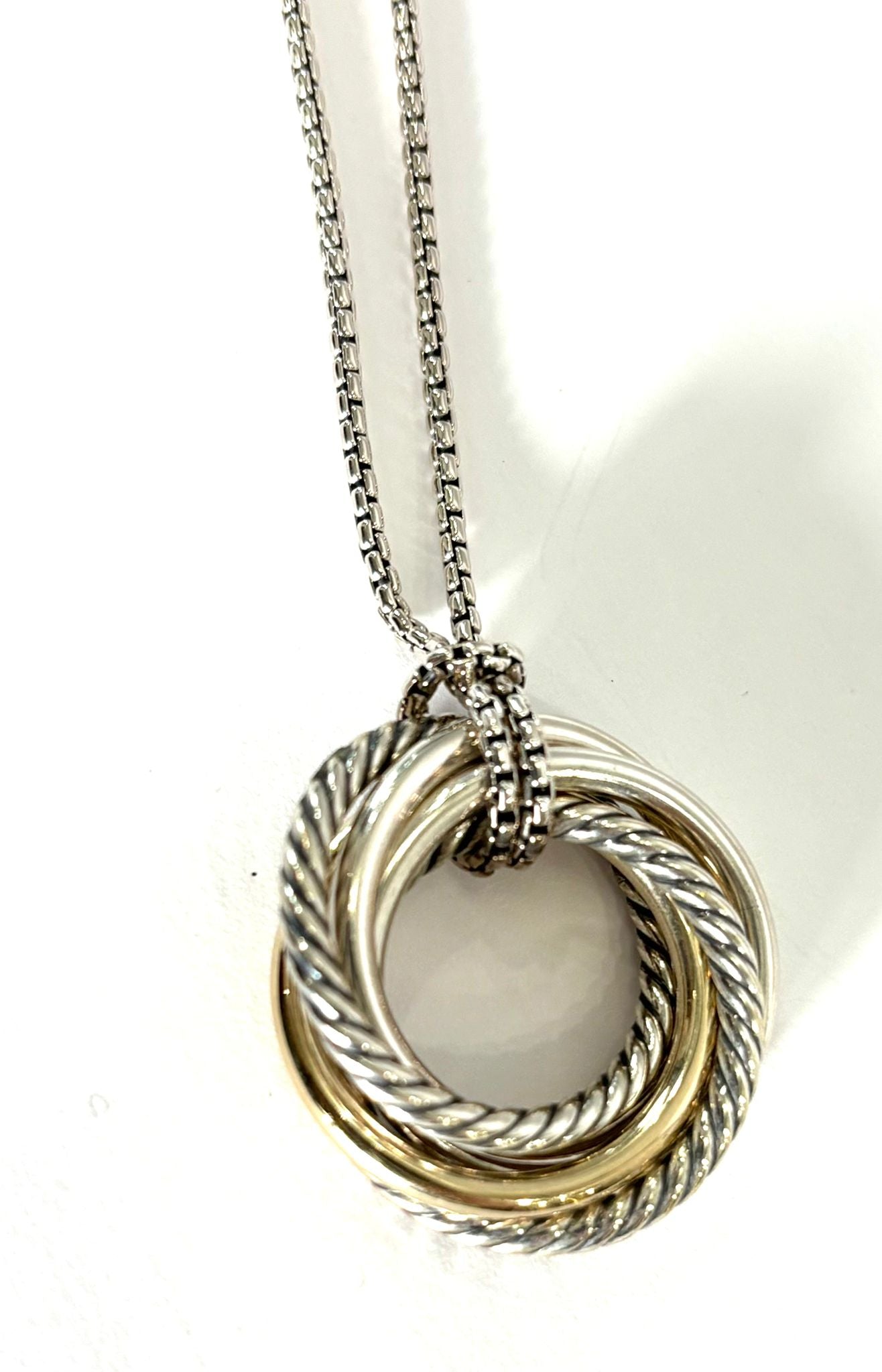 DY STERLING SILVER 14K GOLD CROSSOVER PENDANT NECKLACE