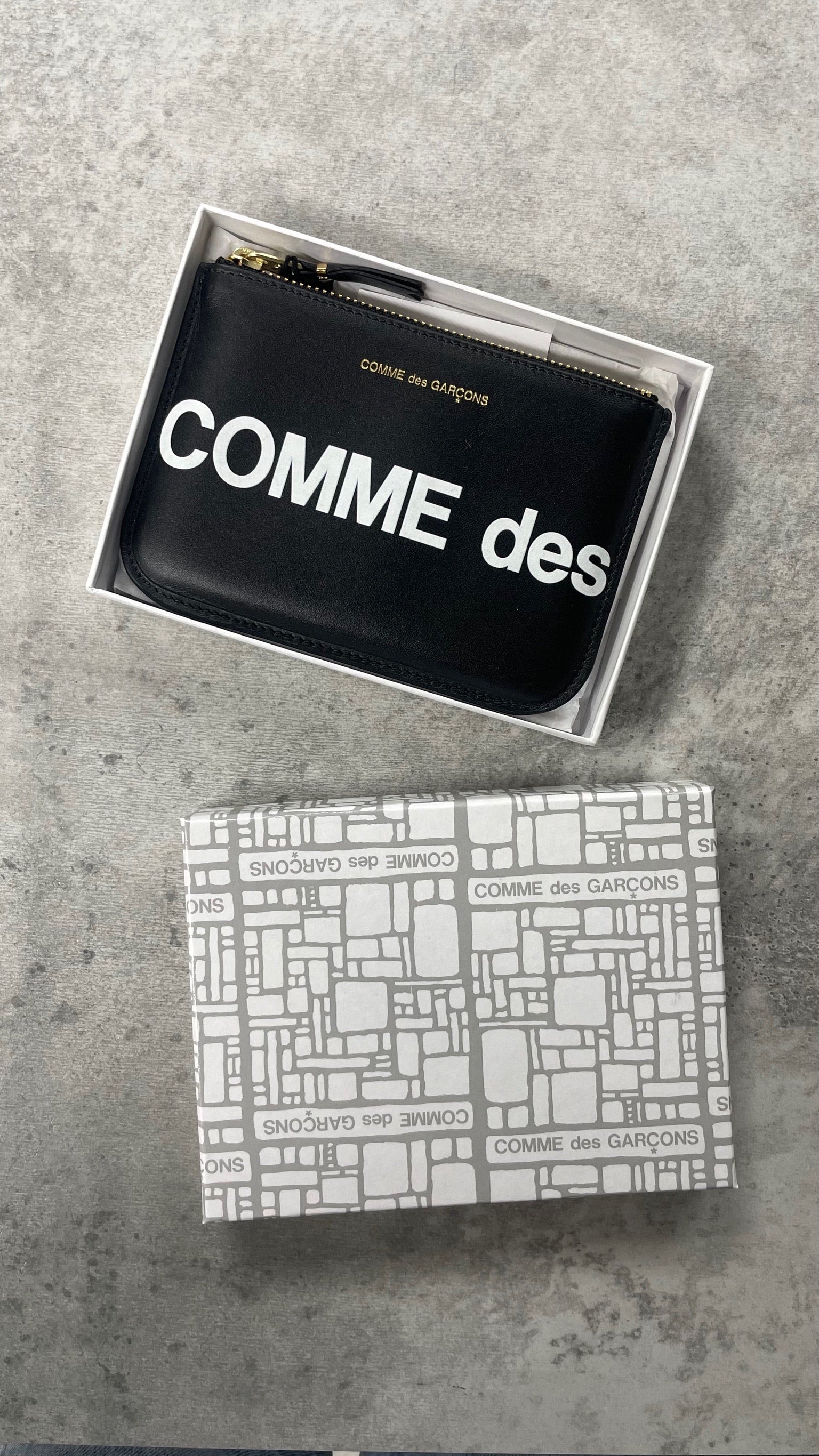 Comme Des Garcons 'Huge Logo' Pouch