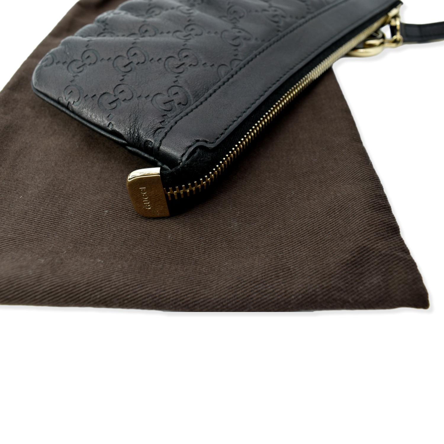 GUCCI Guccissima Leather GG Wristlet Pochette Black 212203