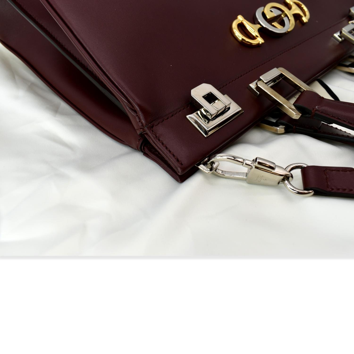 GUCCI Zumi Medium Leather Top Handle Bag Burgundy 564714