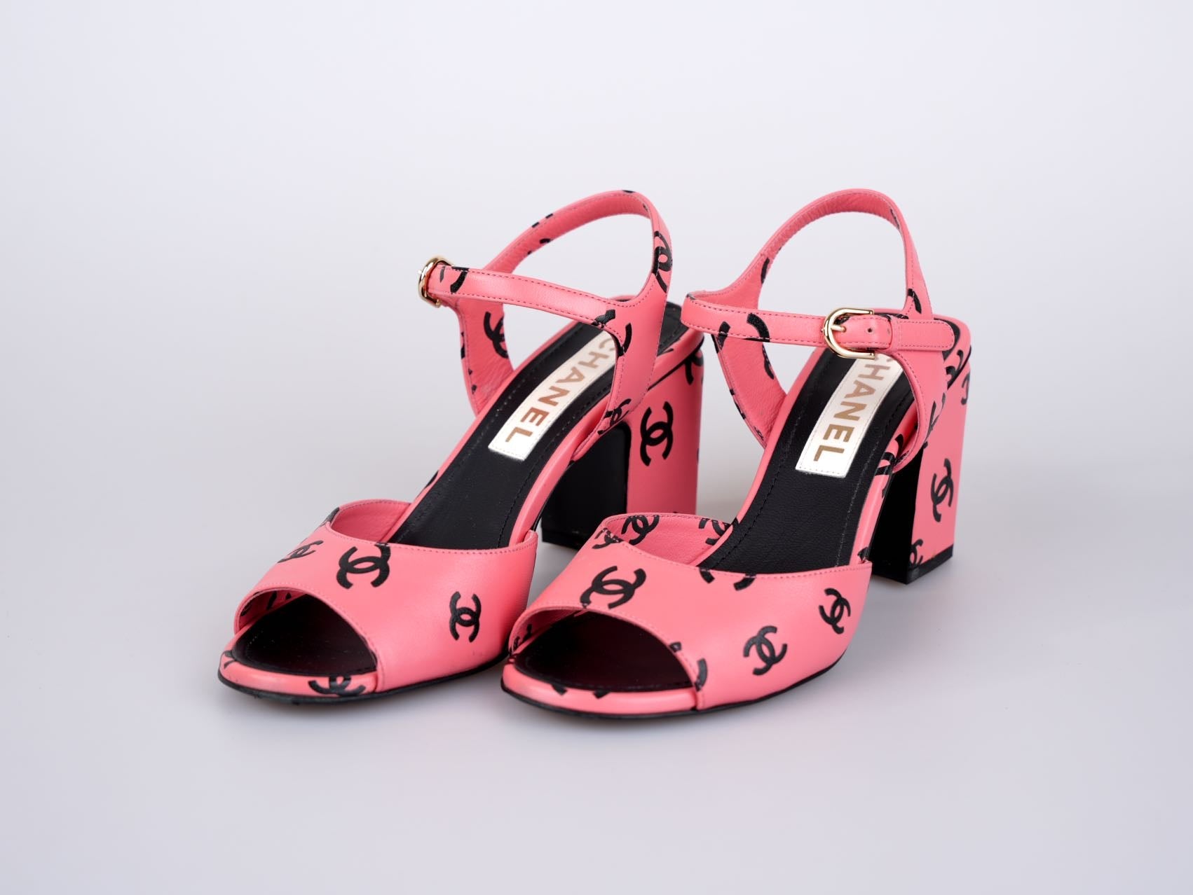 Chanel Printed Lambskin Coco Beach Sandals Pink Black Size 38.5