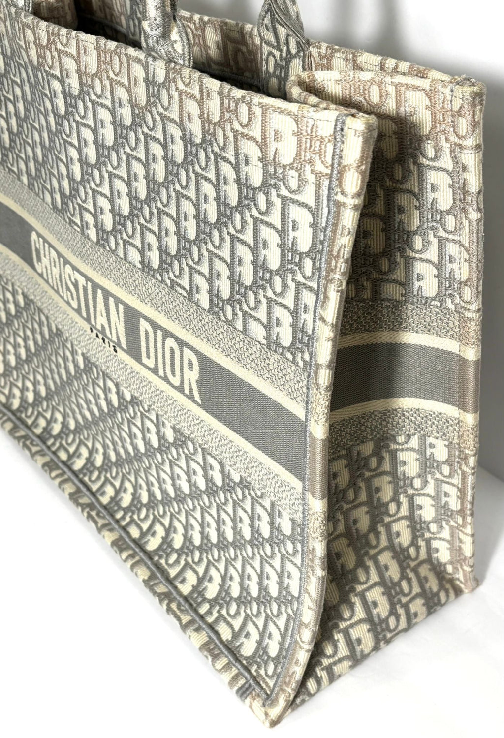 DIOR LARGE BOOK TOTE GRAY DIOR OBLIQUE EMBROIDERY