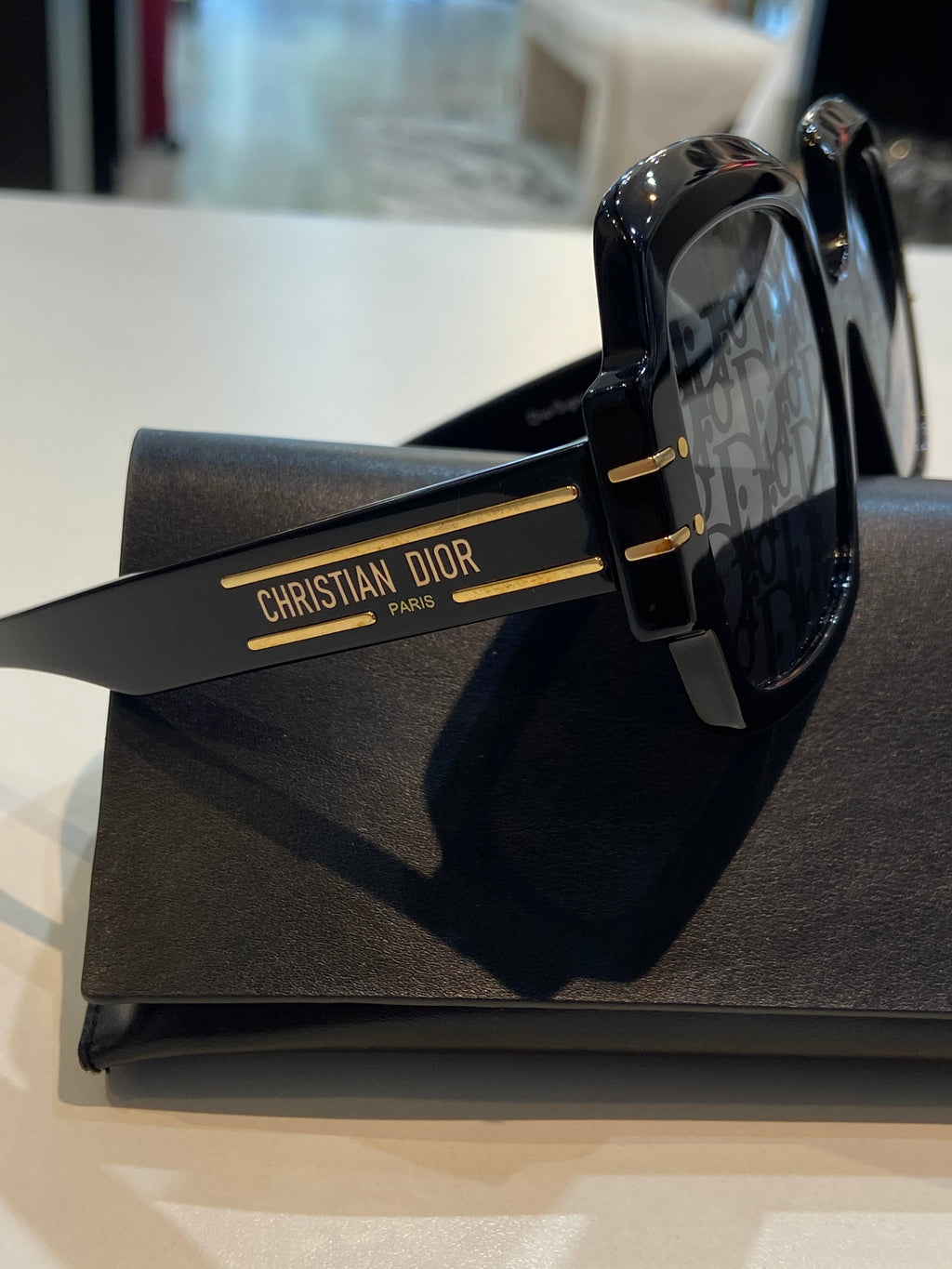 DIOR DIORSIGNATURE OVERSIZED LOGO ACETATE SUNGLASSES