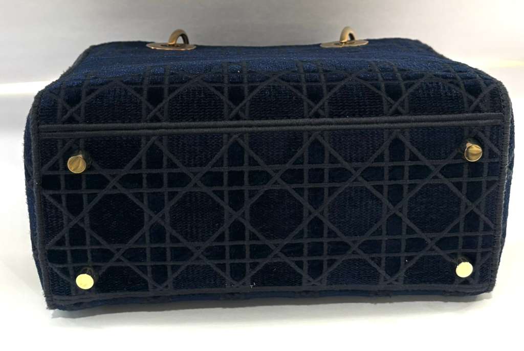 DIOR VELVET CANNAGE MEDIUM LADY D-LITE BAG