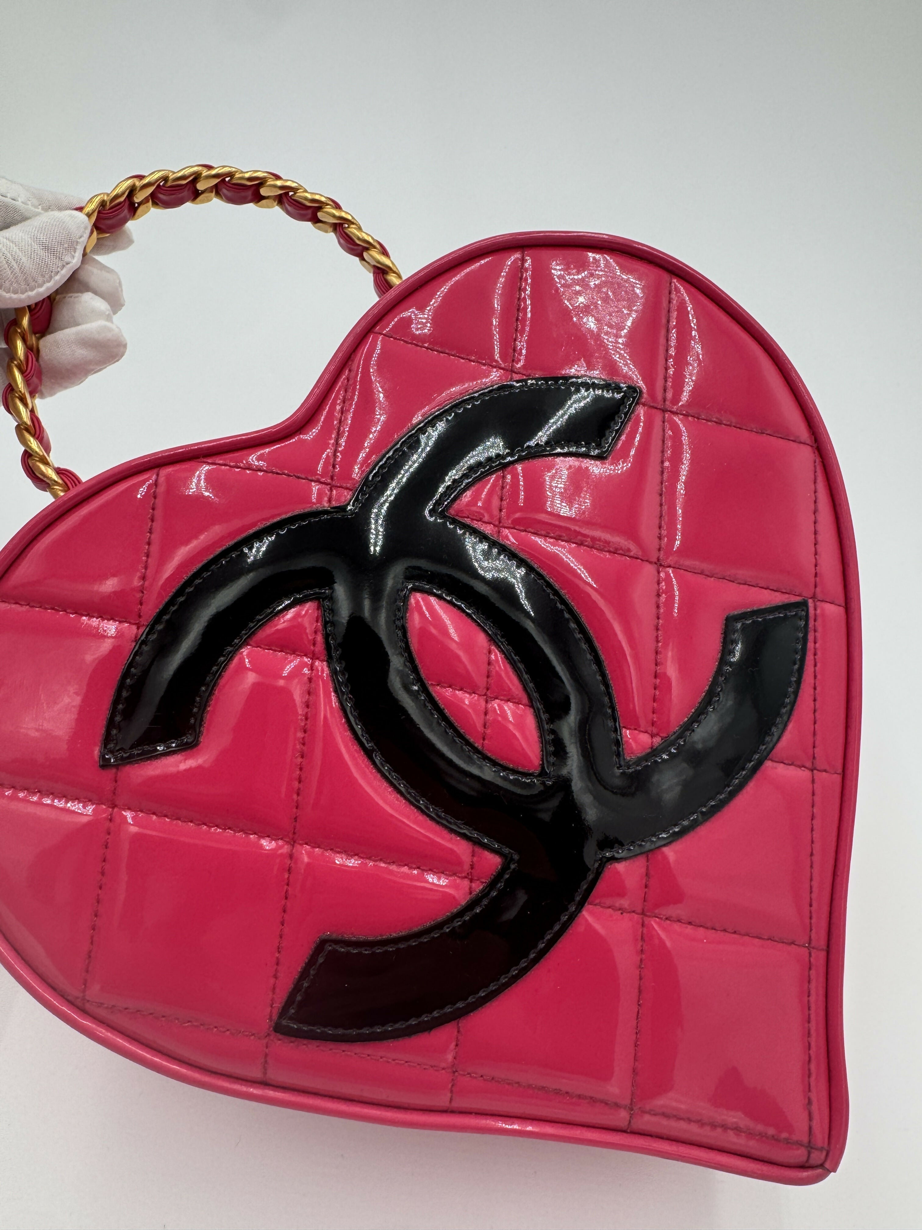 Chanel 1995 Vintage Barbie Barbie/Pink Heart Vanity Bag