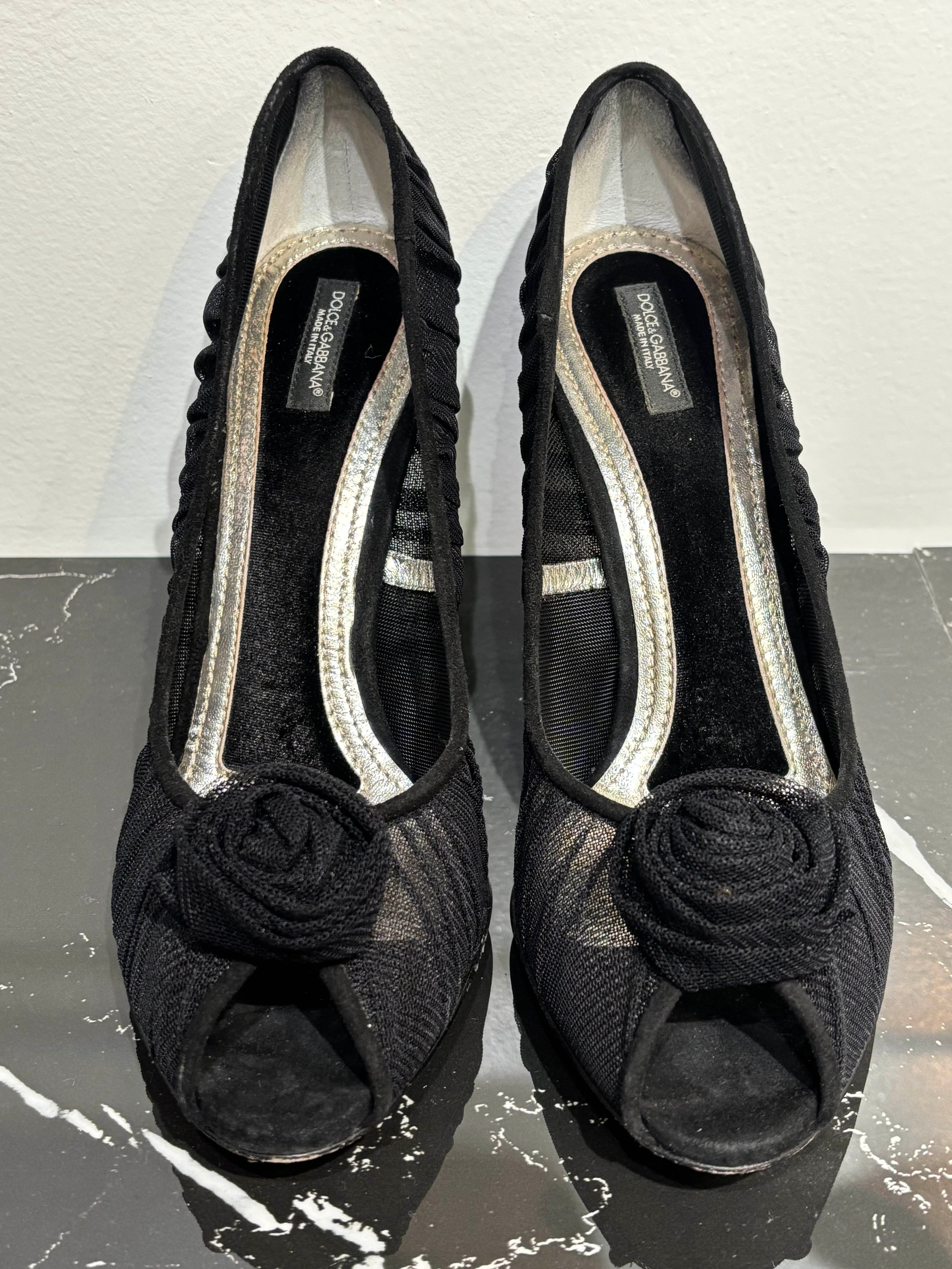 DOLCE & GABBANA ROSE APPLIQUE TULLE MESH  PUMPS
