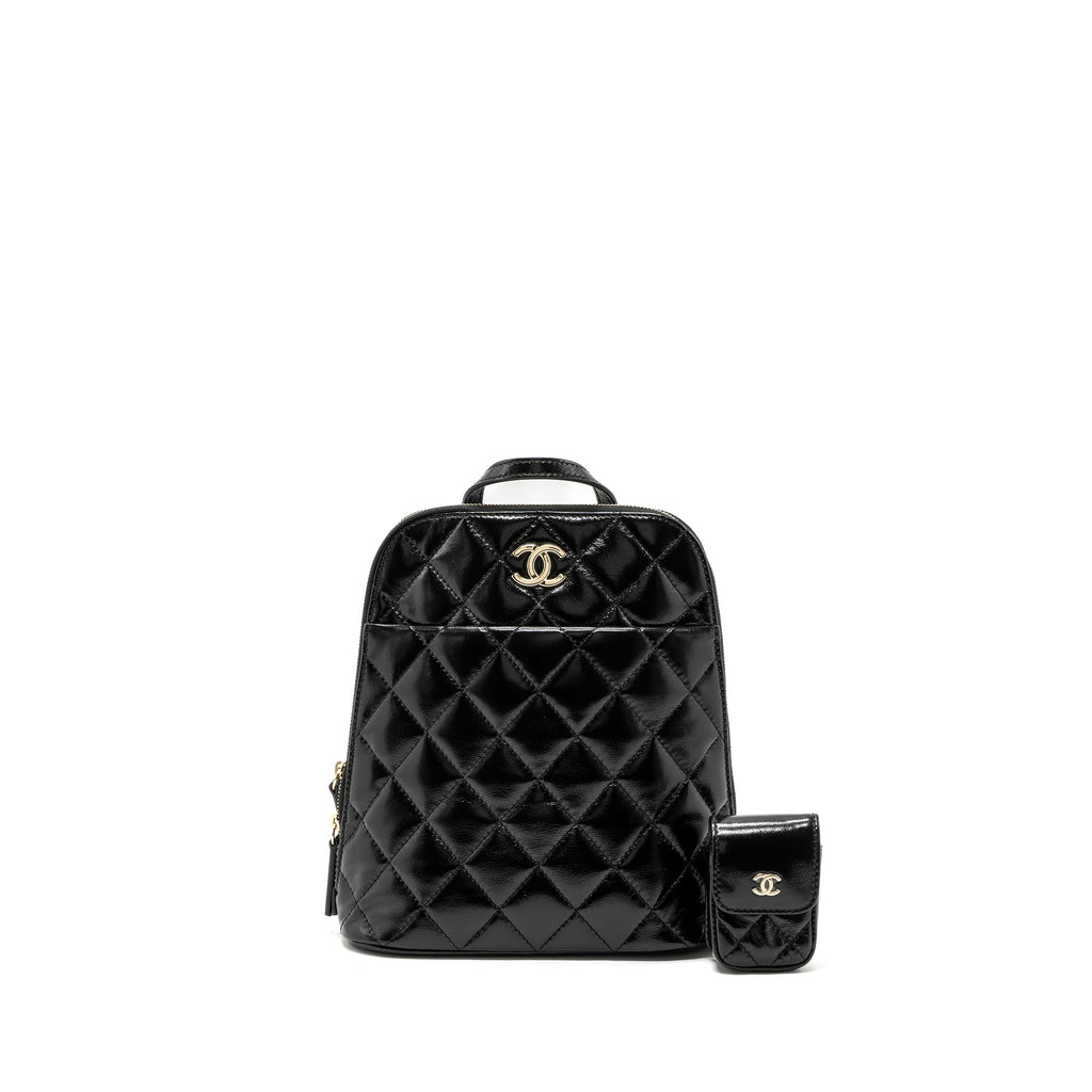Chanel 22A Backpack Patent Black L (Microchip)