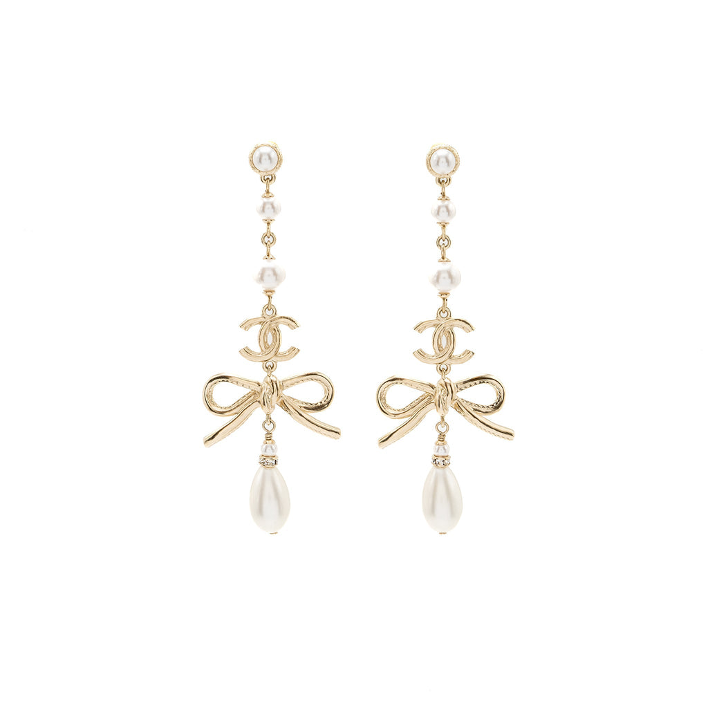 Chanel pearl / cc logo / bow tie drop earrings gold tone