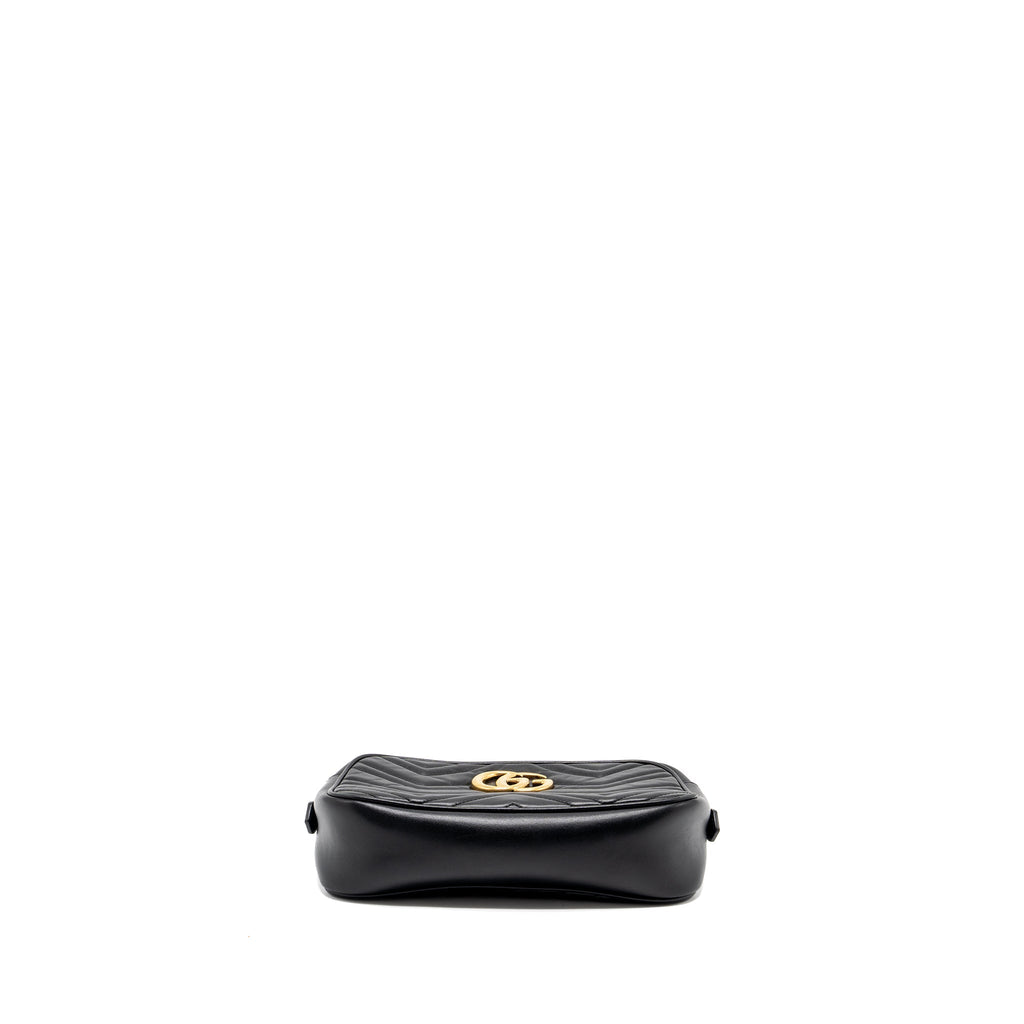 Gucci GG Marmont Mateless Shoulder bag calfskin black