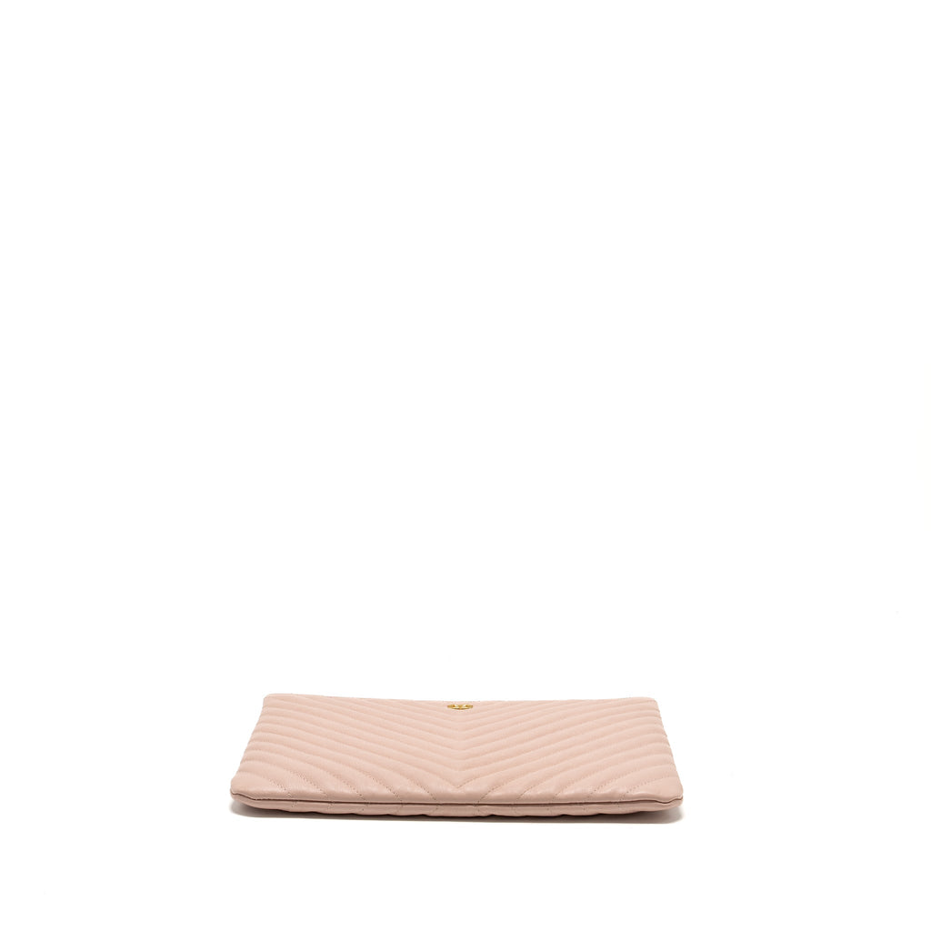 Chanel Chevron Zip Clutch calfskin light pink