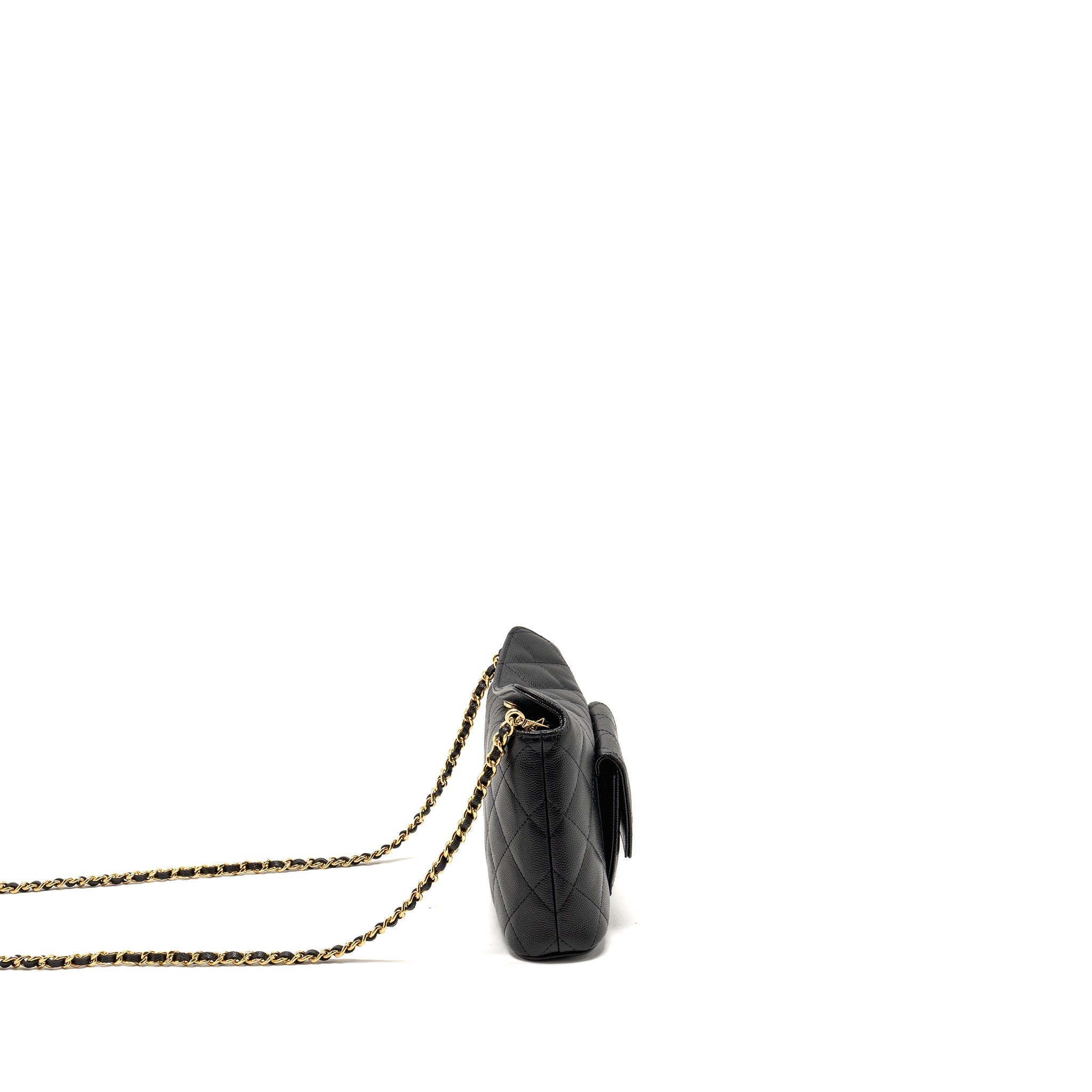 Chanel fold flap vanity clutch with chain caviar black