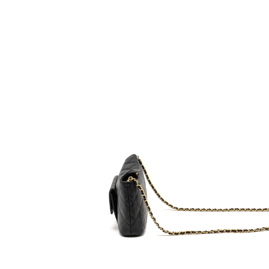 Chanel fold flap vanity clutch with chain caviar black
