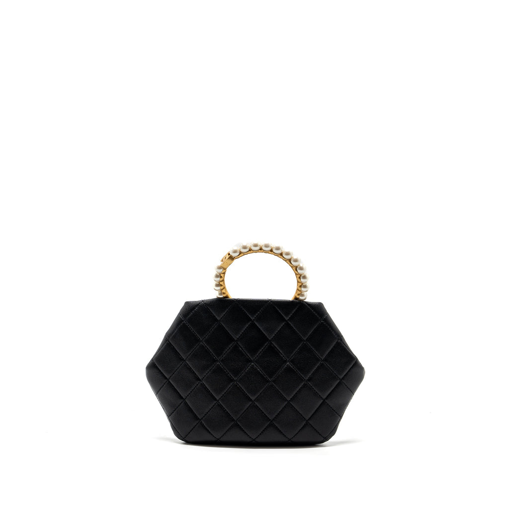 Chanel pearl round handle evening clutch lambskin black  (microchip)