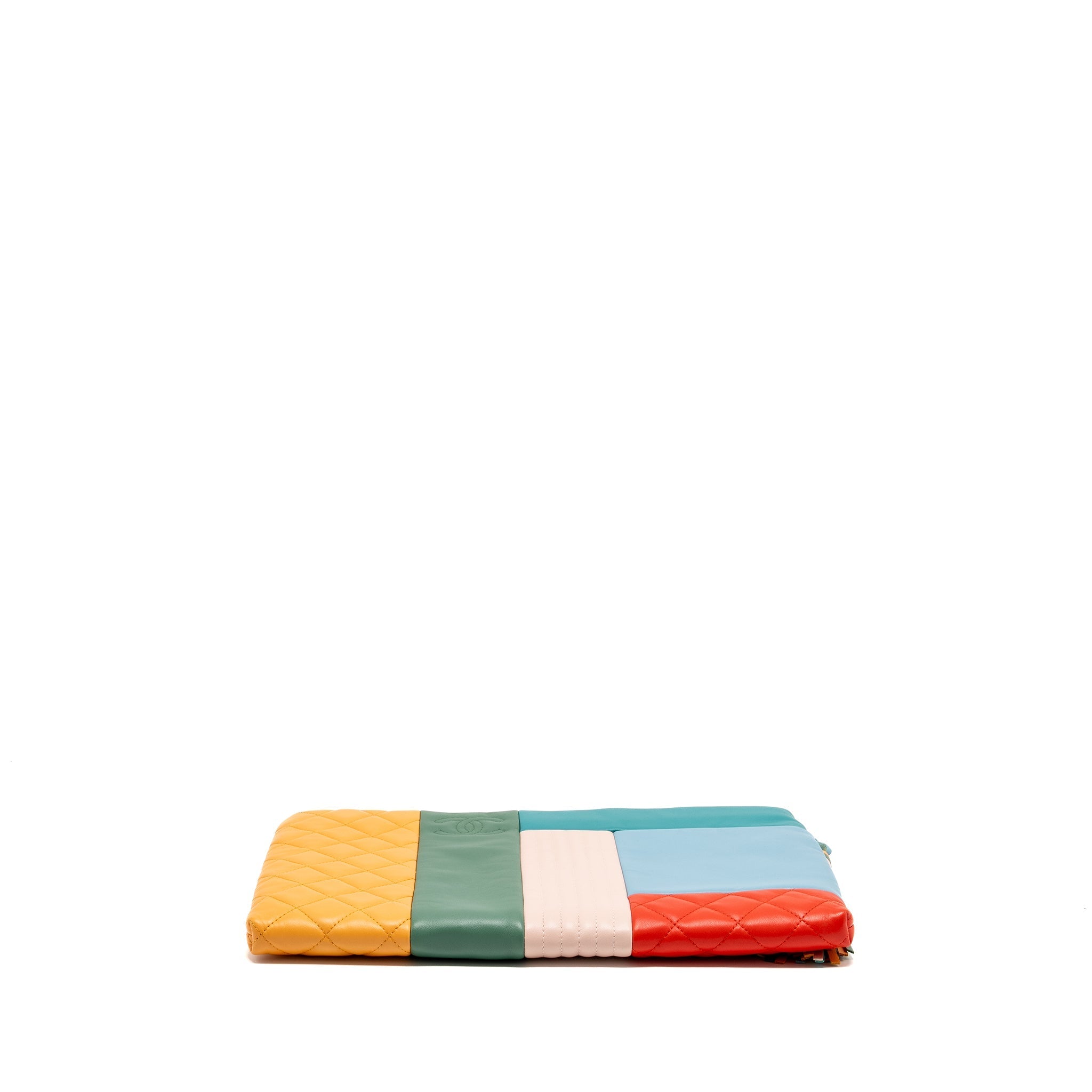 Chanel 17C Large Colourblock O-Case Clutch Lambskin Multicolour
