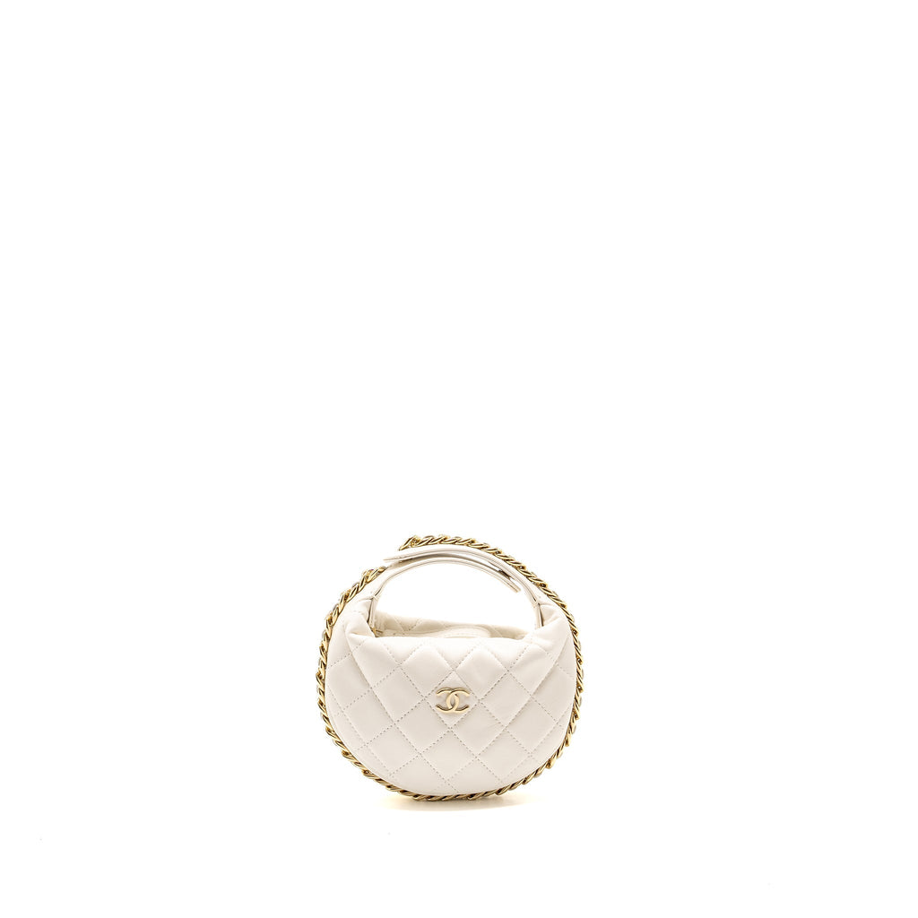 Chanel 23C Round Clutch Lambskin White L (Microchip)