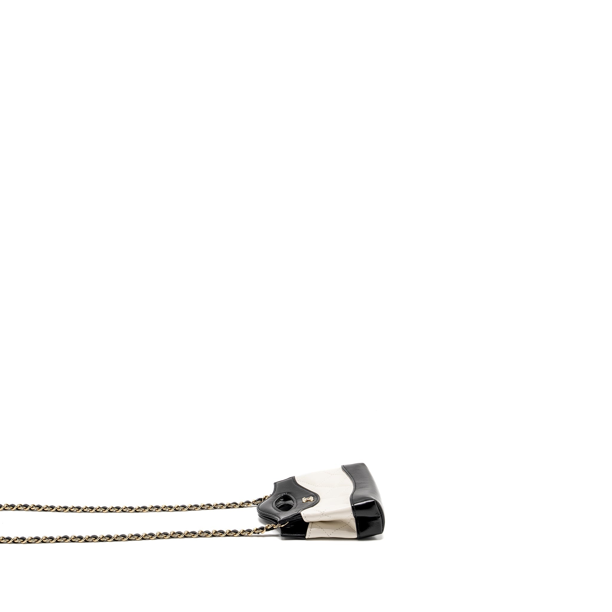 Chanel 31 Nano Clutch with Chain Shiny Lambskin White/Black L (Microchip)