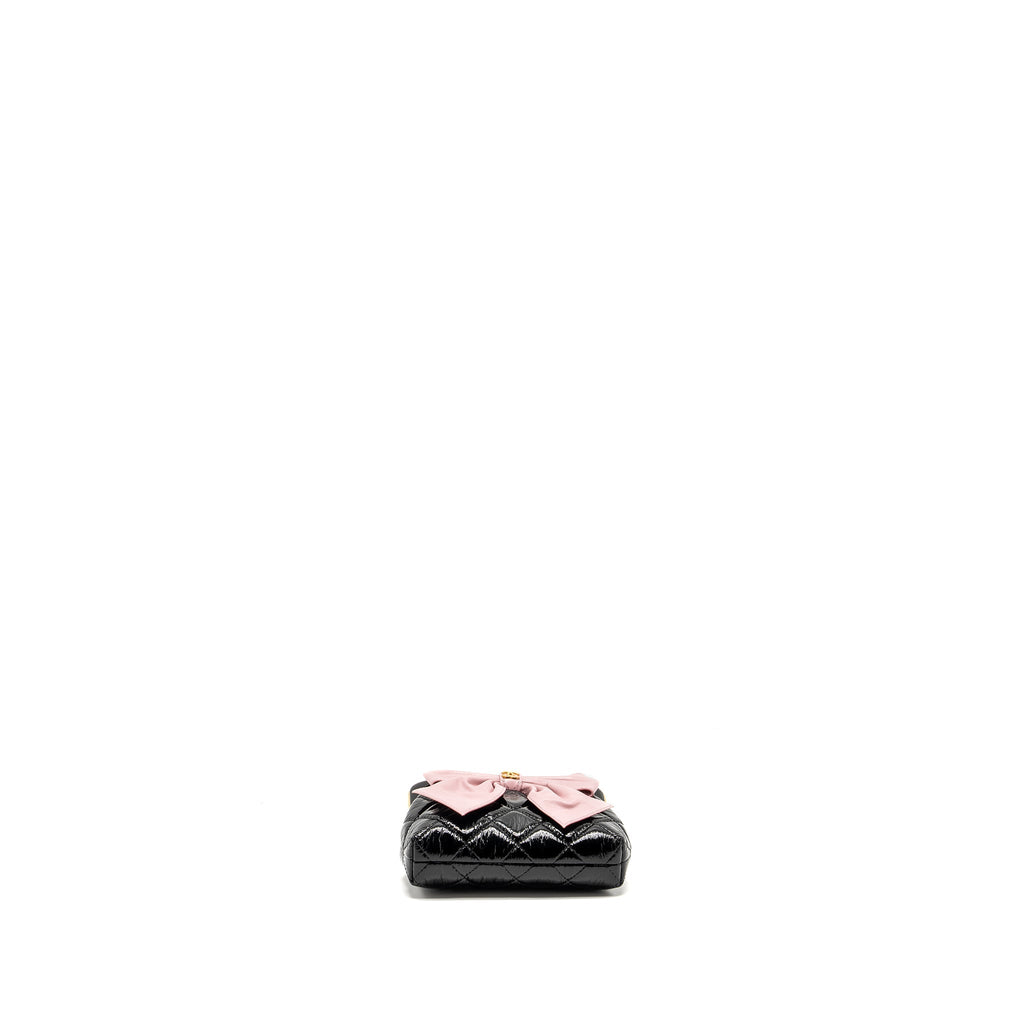 CHANEL 24A Bowknot Clutch With Chain Patent Crumpled lambskin/Shiny Lambskin Black/Pink  (Microchip)